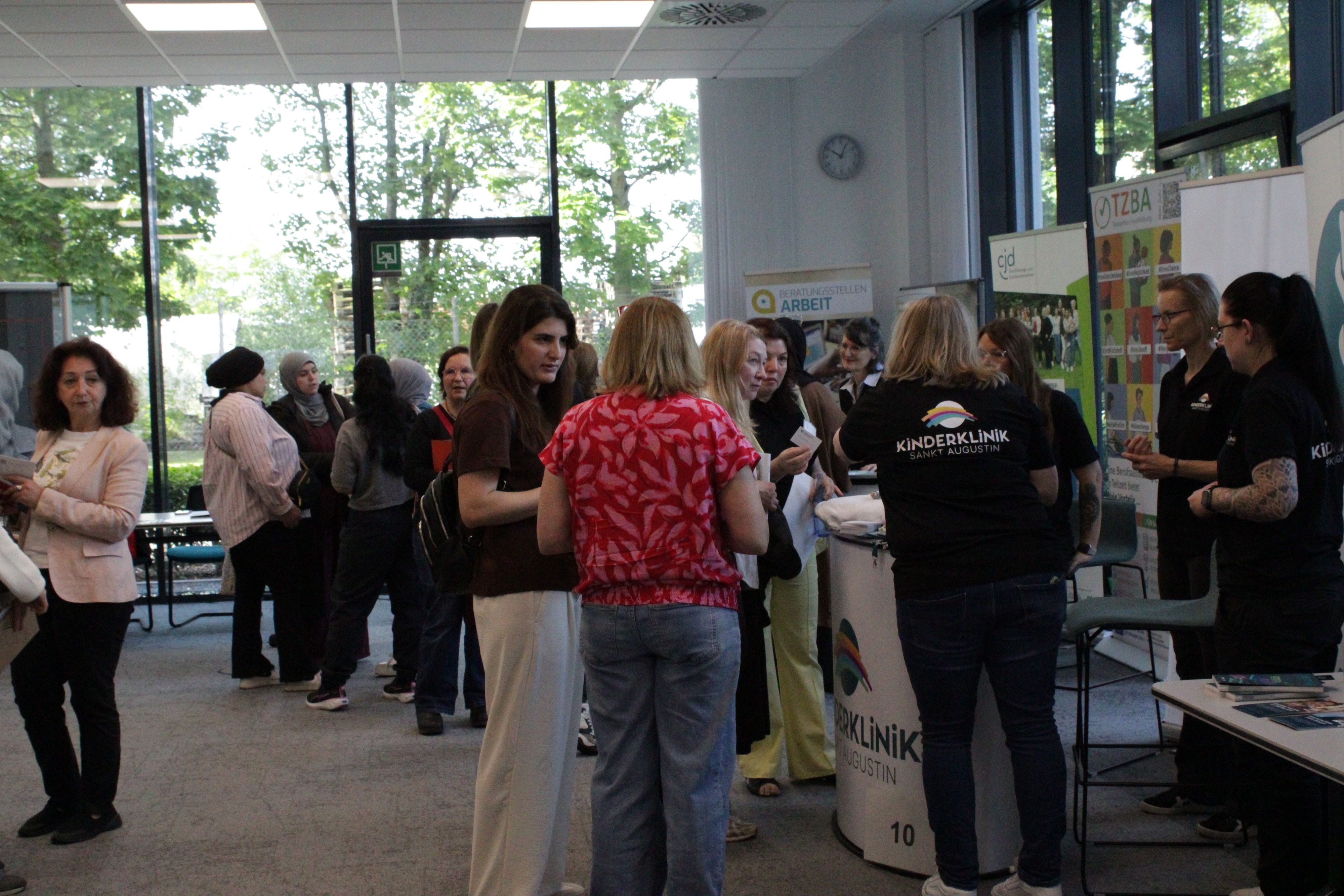 Jobcenters Rhein-Sieg in Troisdorf, Messe "Frauen im Fokus"