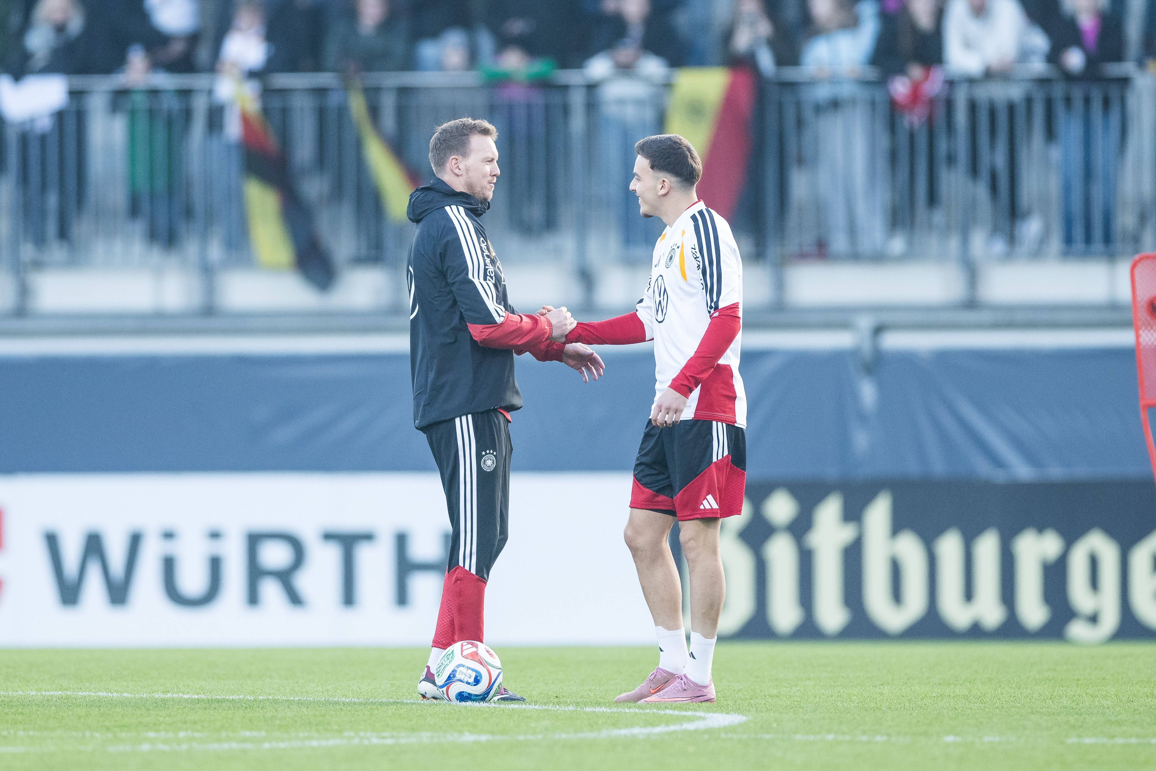 Said El Mala und Julian Nagelsmann beim DFB-Lehrgang im November. Der Kölner Stürmer wird nun doch nicht zur WM reisen.