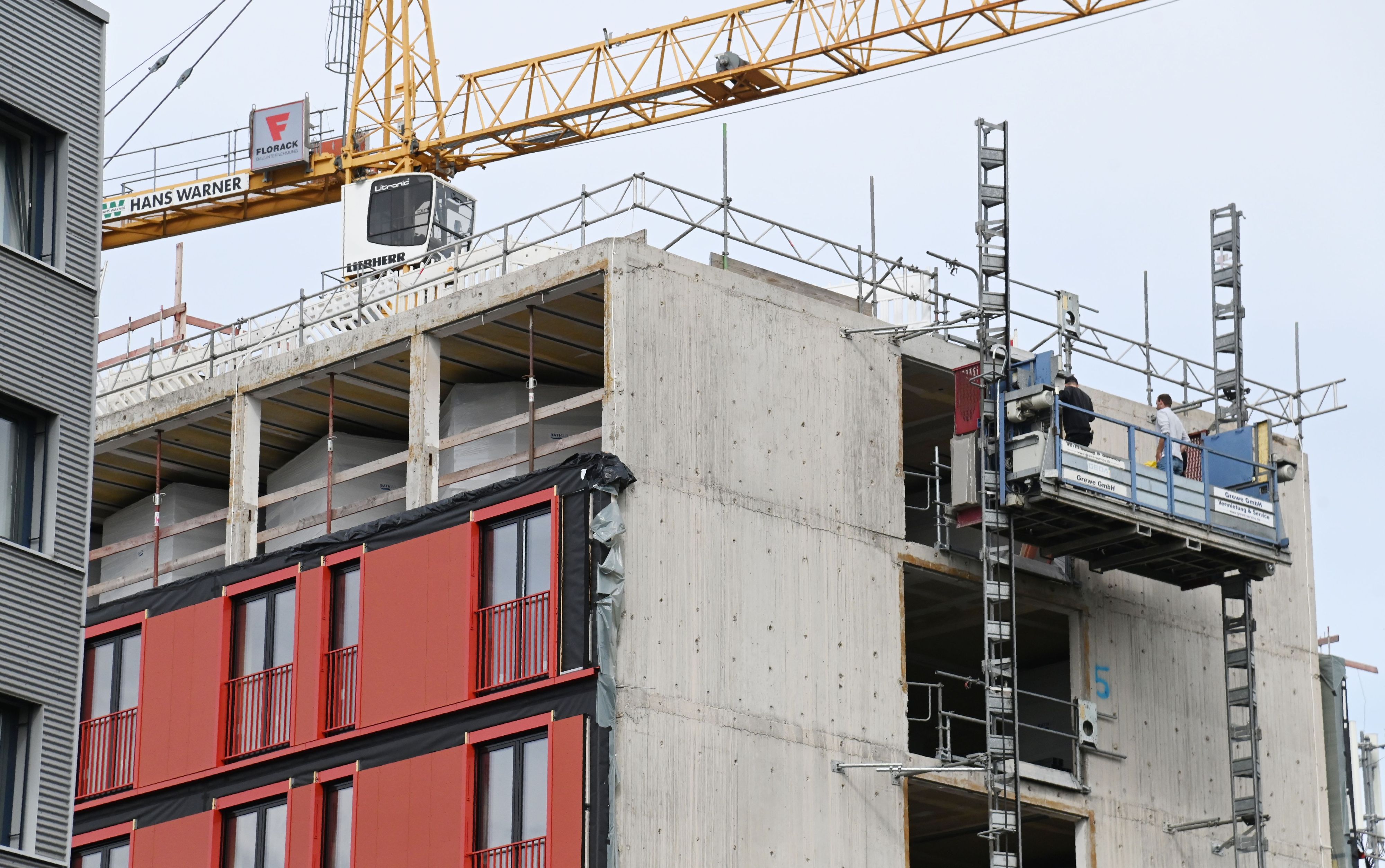 Die Stadtverwaltung will mit dem Projekt „Köln baut bezahlbar“ die Auflagen im Wohnungsbau senken (Symbolbild).