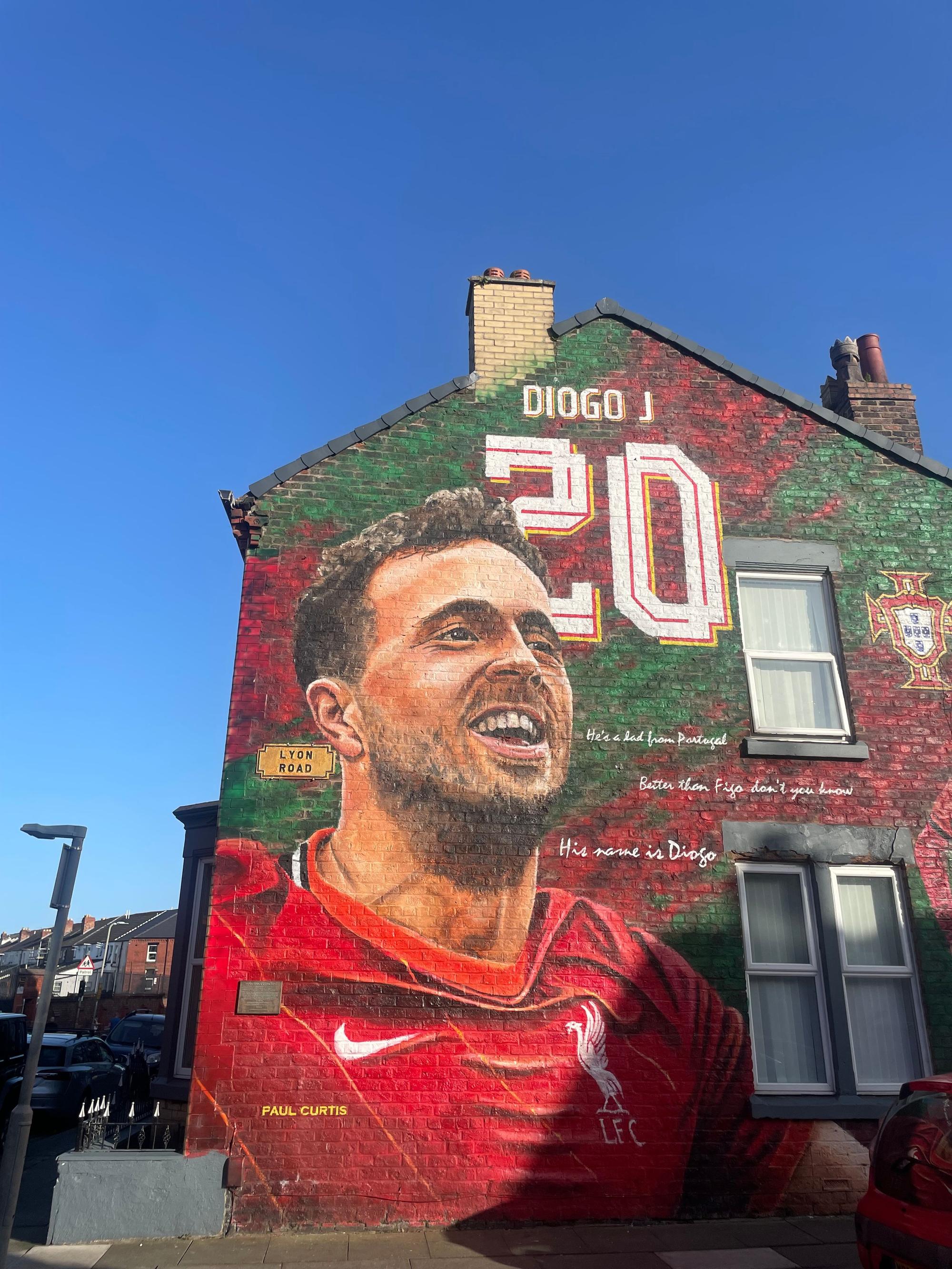 Das Gemälde des verstorbenen Liverpoolers Diogo Jota beeindruckte die Pulheimer.