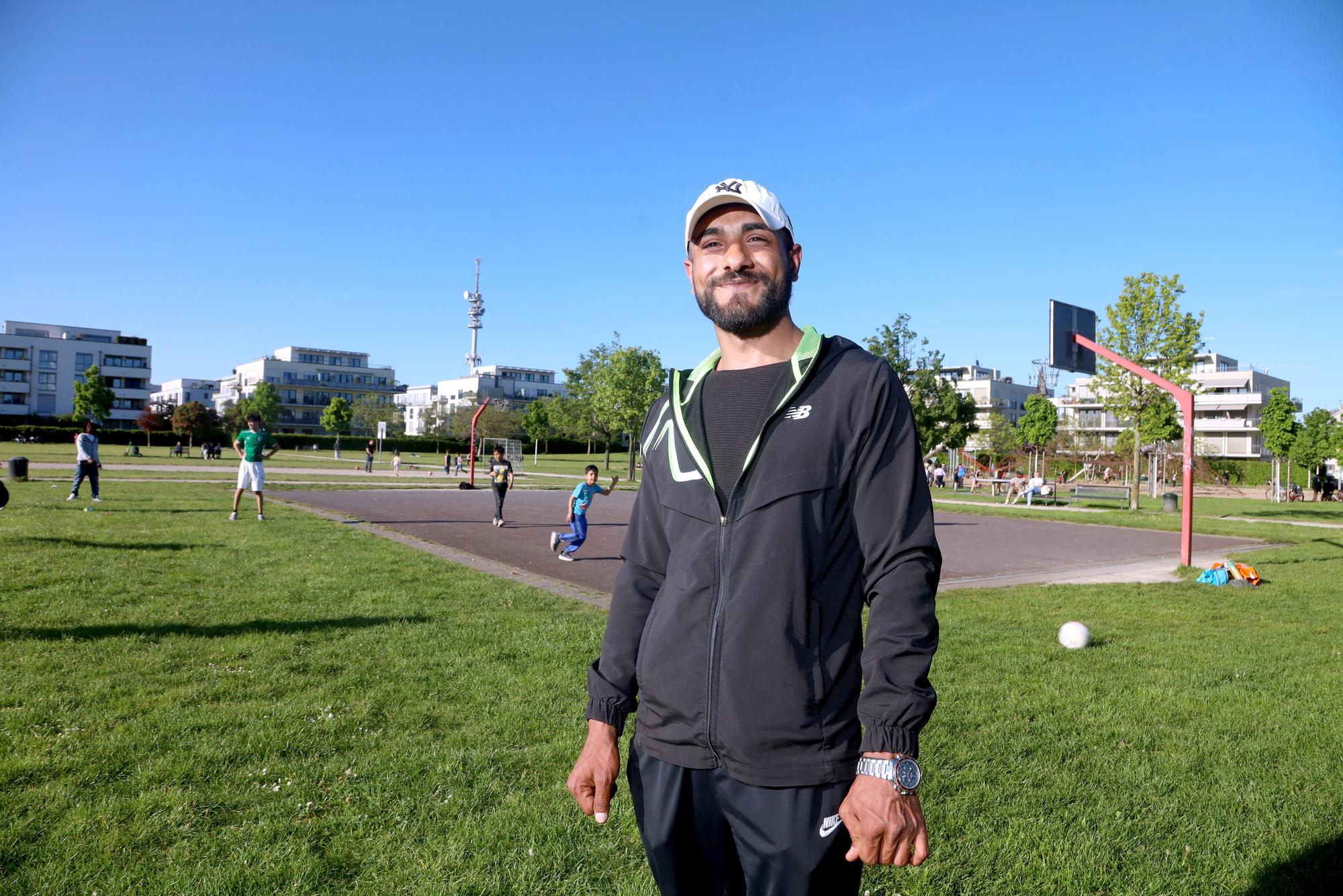 Für Ahmad ist Kalk eine zweite Heimat geworden – aber er blickt zwiegespalten auf das Viertel.