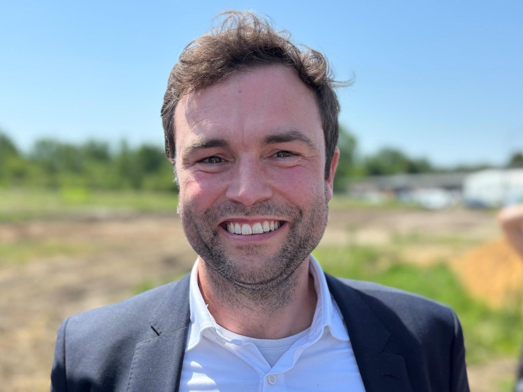 Der ESK-Geschäftsführer Matthias Hausmann ist Impulsgeber und Mitentwickler des neuen Recyclingverfahrens für Siliziumcarbid.