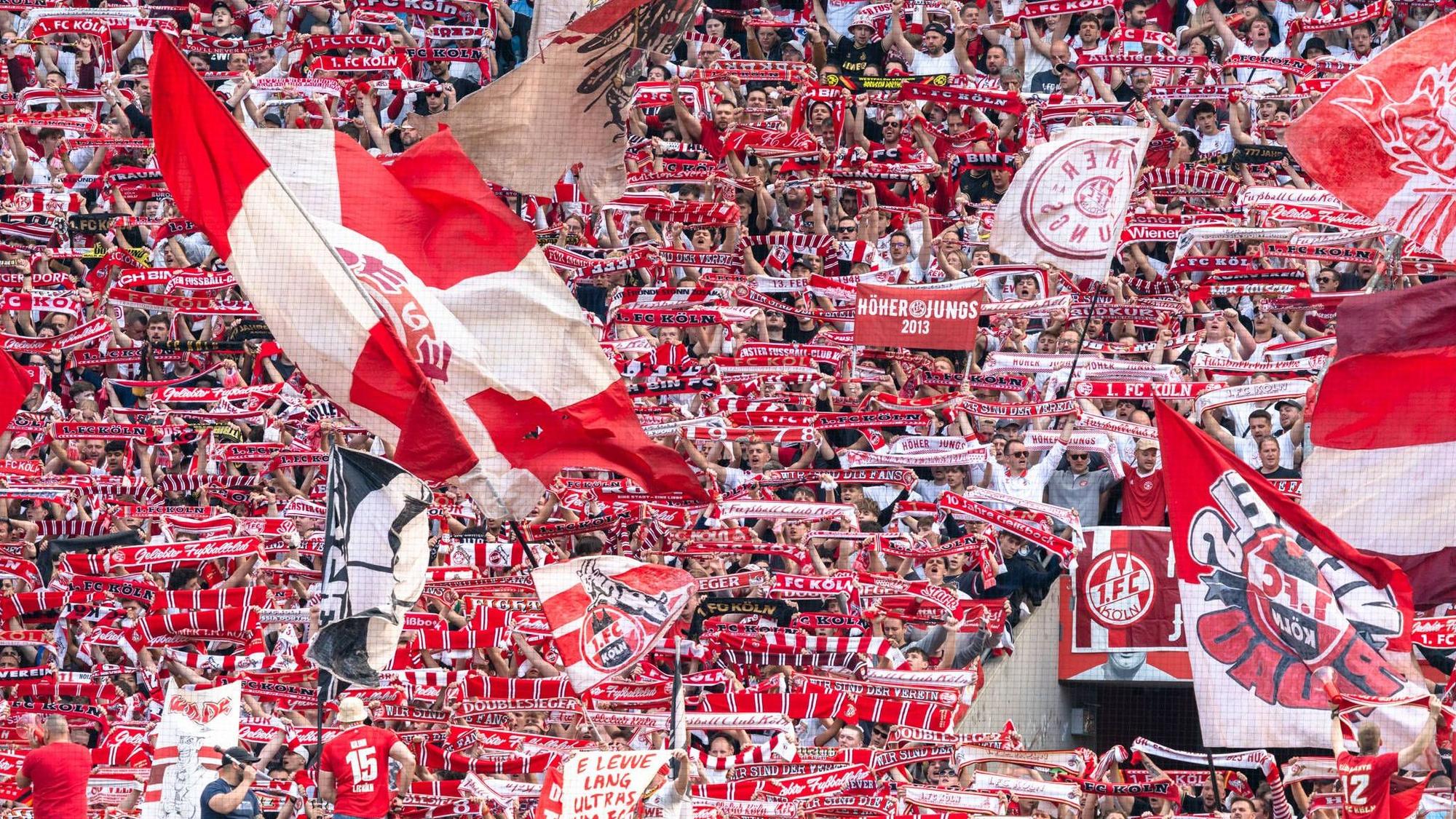 Sie sorgen für Stimmung im Stadion: die Fans des 1. FC Köln. (Archivbild)
