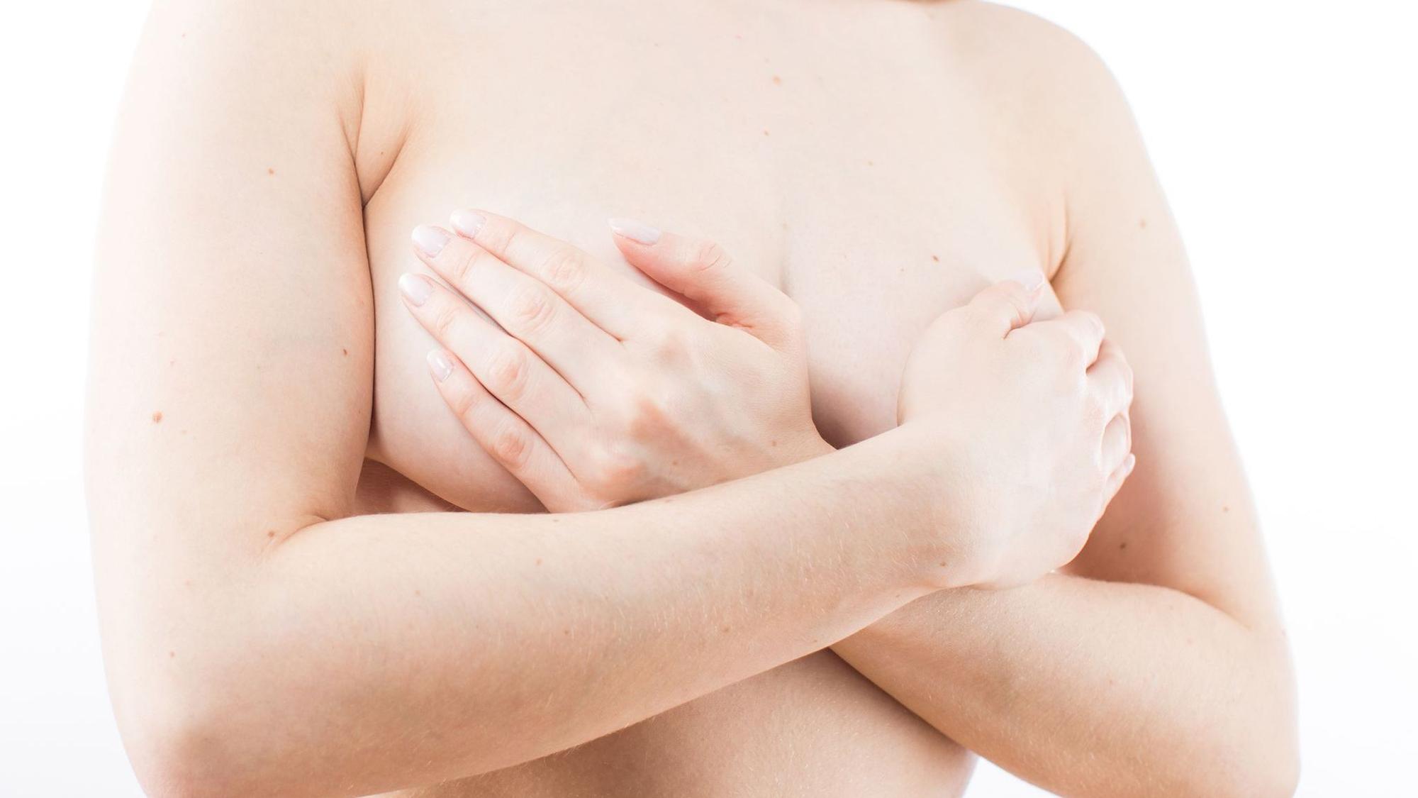 Urteil: Frauen haben Anspruch auf paarige Brustrekonstruktion