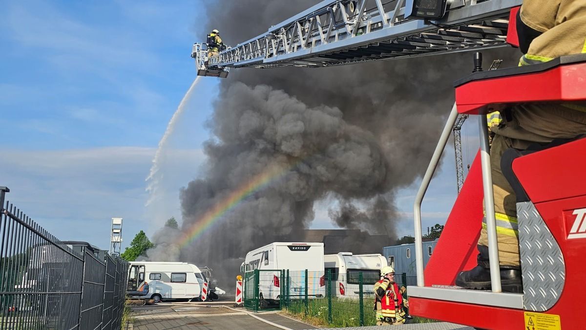 Großbrand in Burscheid am Samstag.