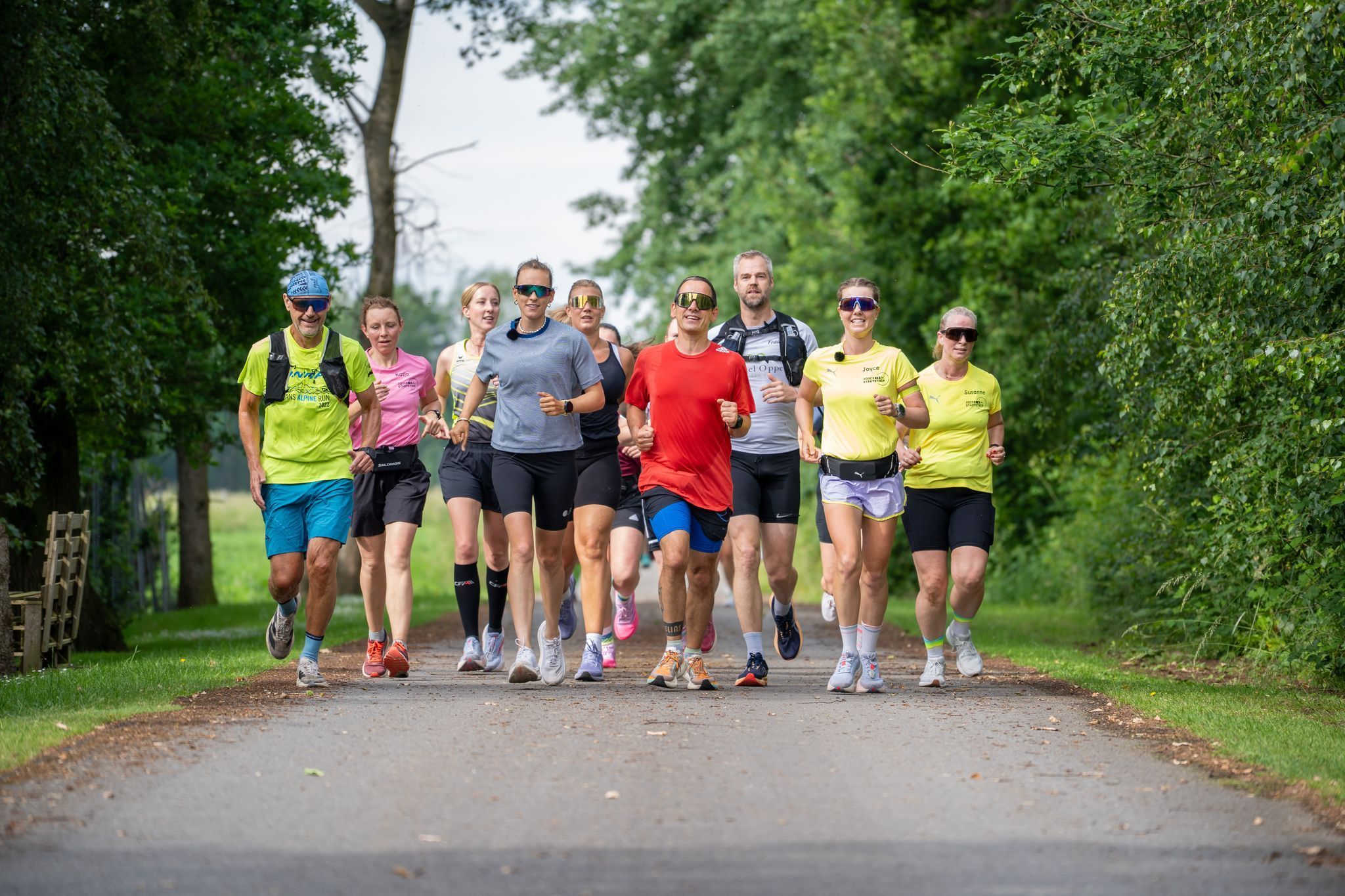 Joyce Hübner stellt einen Lauf-Weltrekord auf