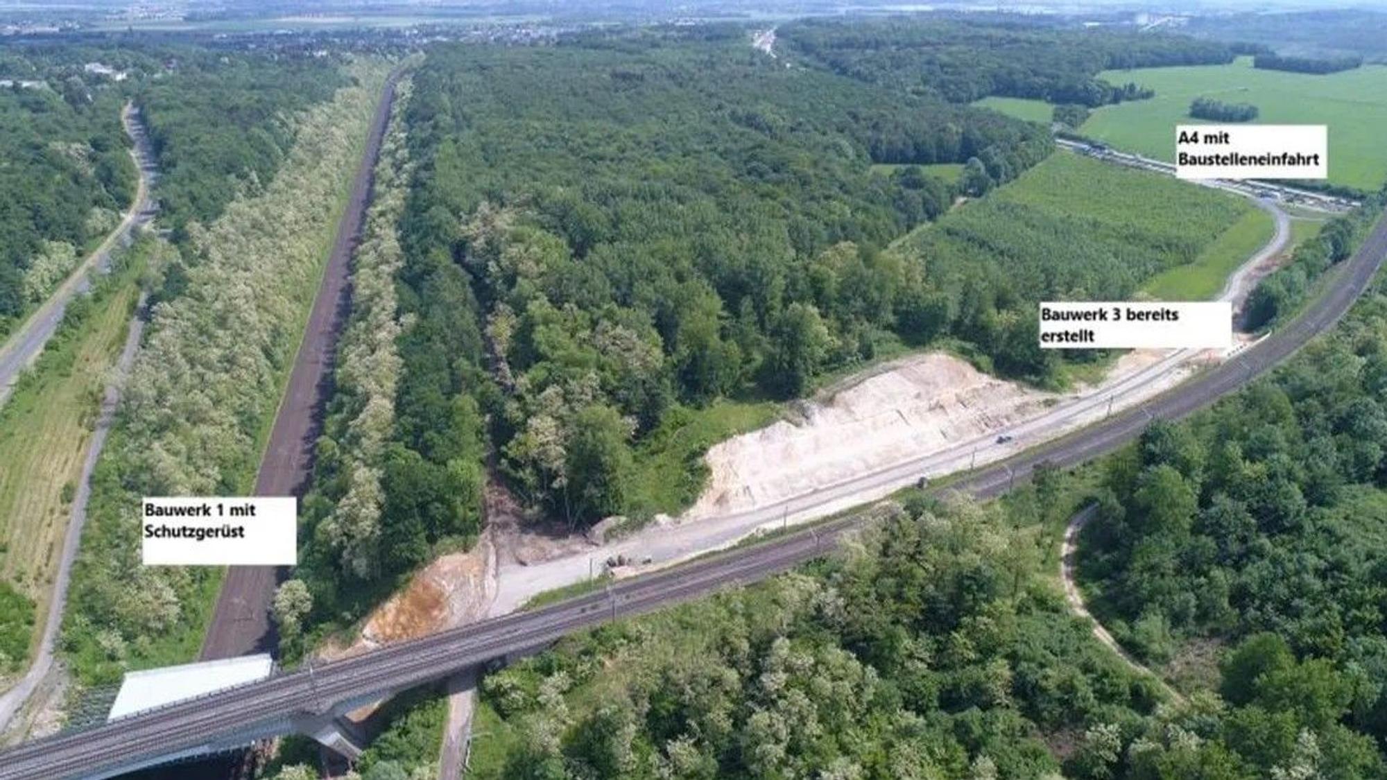 Das Bild zeigt den Zubringer zwischen Aachener Straße und A4