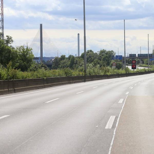 Es wird noch Jahre dauern, bis auf der Nordbrücke wieder Verkehr fließen kann. Der Ersatzneubau der Vorlandbrücke ist inzwischen ausgeschrieben.