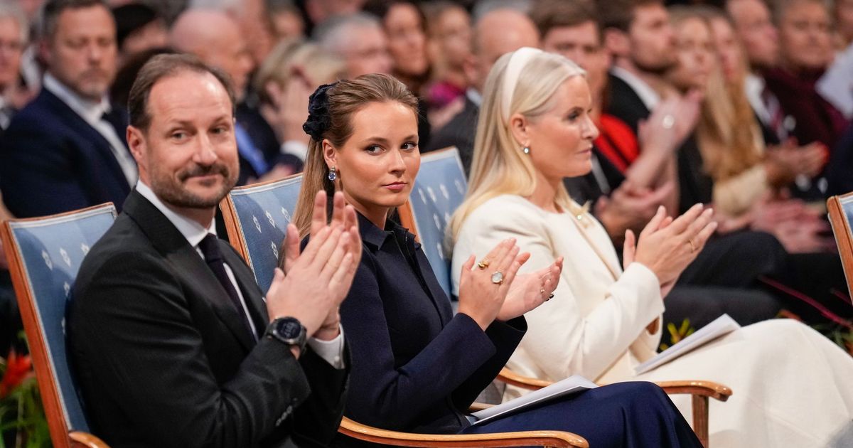 Concern for Mette-Marit: Crown Princess seen in hospital with oxygen tank