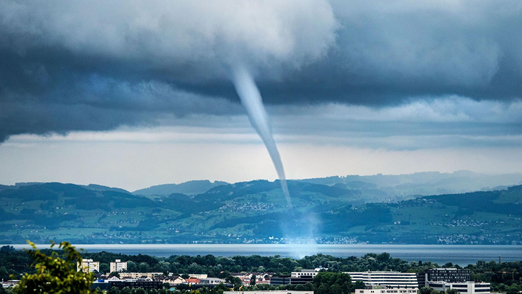 Tornados entstehen meist im Zusammenhang mit Gewittern und sind schwer vorherzusagen.