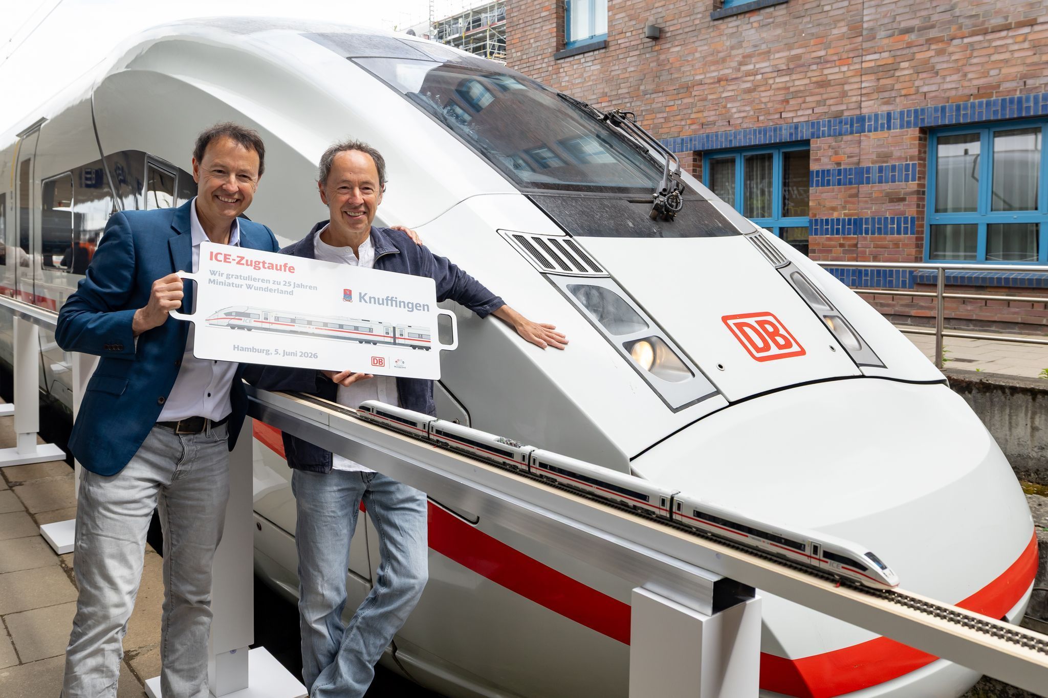 ICE-Taufe: „Knuffingen“ aus dem Miniatur Wunderland