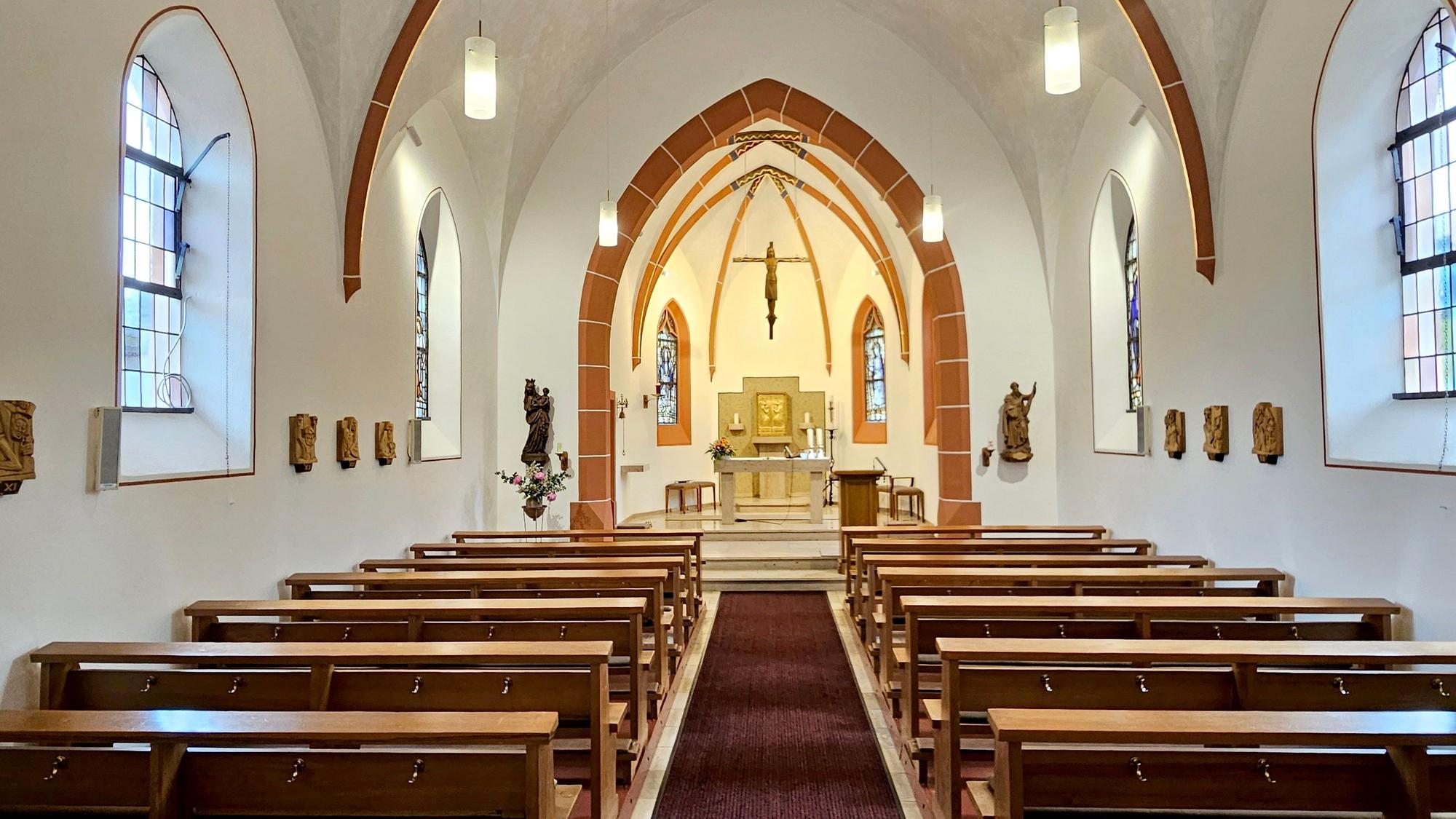 Blick in den Innenraum der Kapelle in Kall-Golbach.