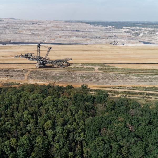Hambacher Forst und Tagebau