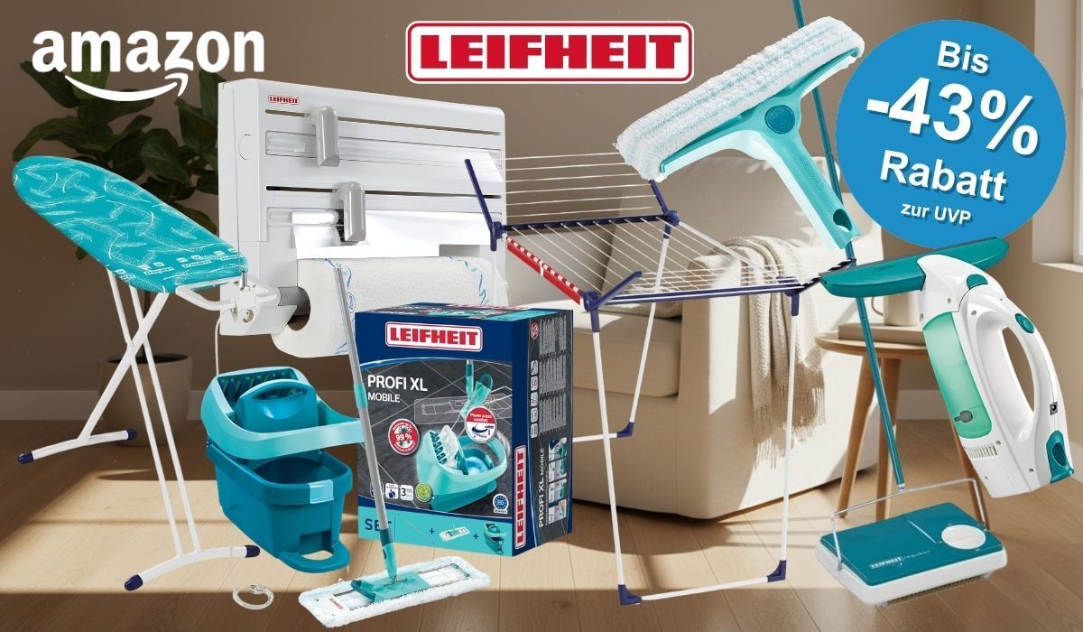 Produktcollage mit mehreren Leifheit-Haushaltsprodukten vor warmem Wohnzimmerhintergrund, darunter ein Bügelbrett, ein Wandrollenhalter mit Küchenrolle, ein Bodenwischer-Set Profi XL Mobile mit Eimer, ein Wäscheständer mit Handtuch, ein Fensterabzieher sowie ein Fenstersauger. Im Hintergrund eine helle Couch und eine Zimmerpflanze.