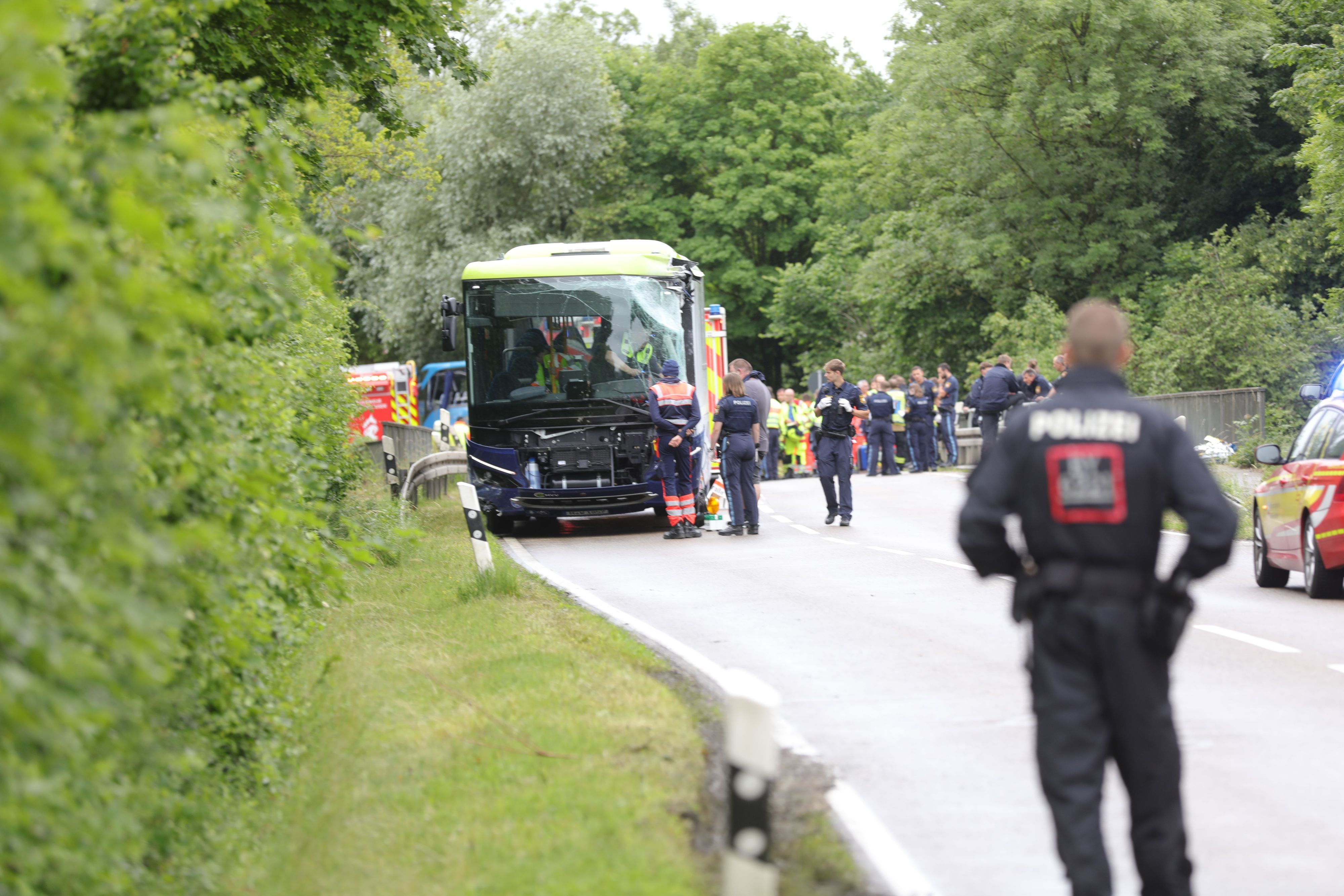 Dutzende Kinder wurden verletzt, ein Zweitklässler überlebt den Unfall nicht.