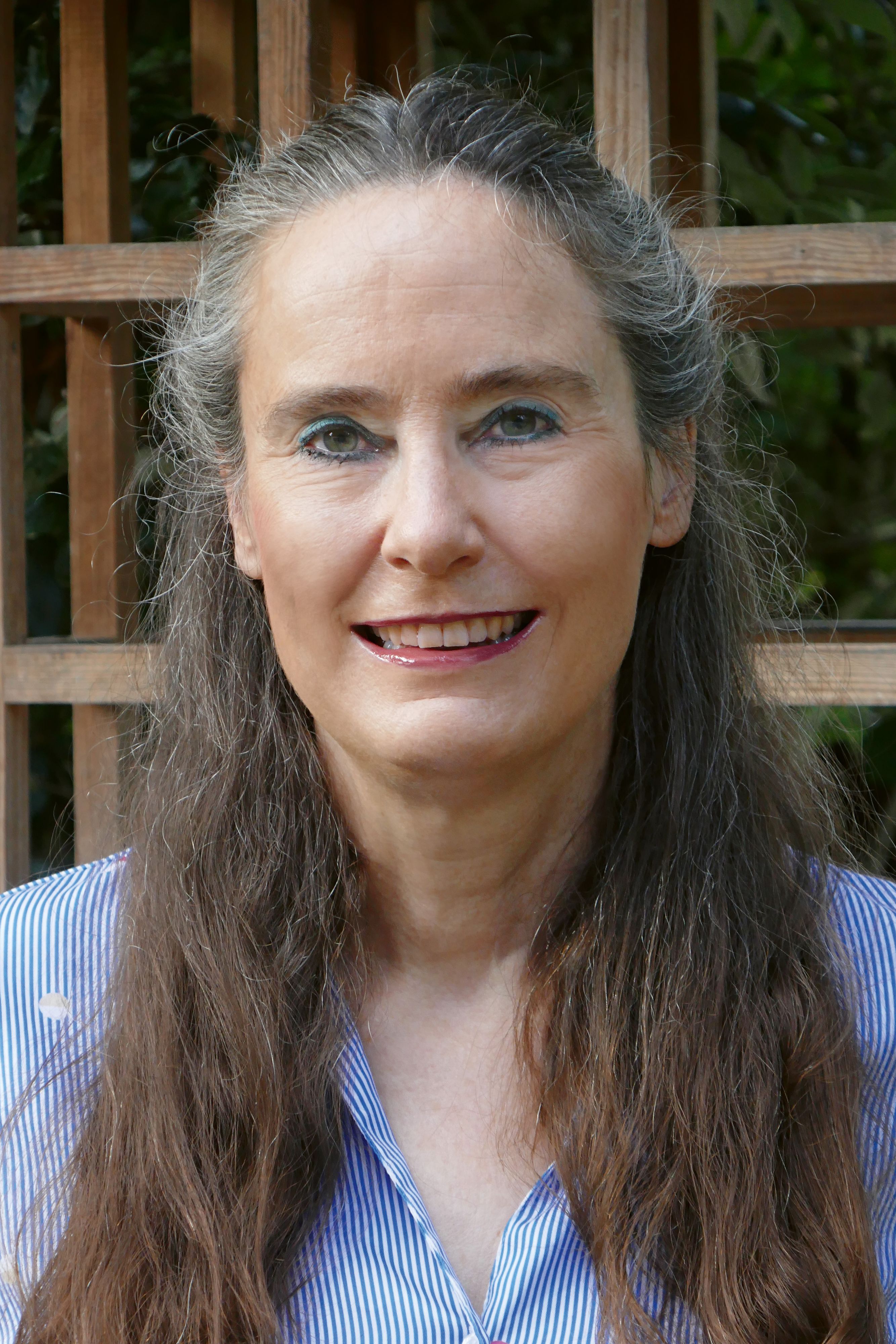 Bestsellerautorin Tanja Kinkel liest in der Stadtbücherei Frechen.