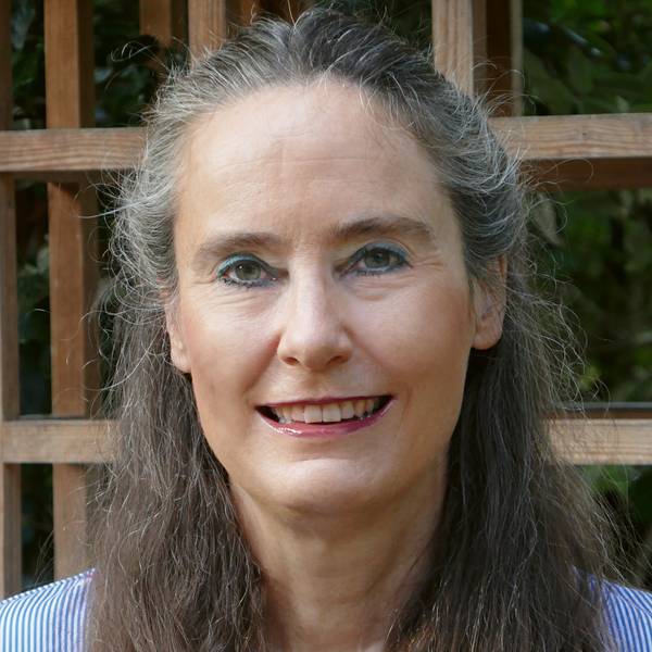 Bestsellerautorin Tanja Kinkel liest in der Stadtbücherei Frechen.