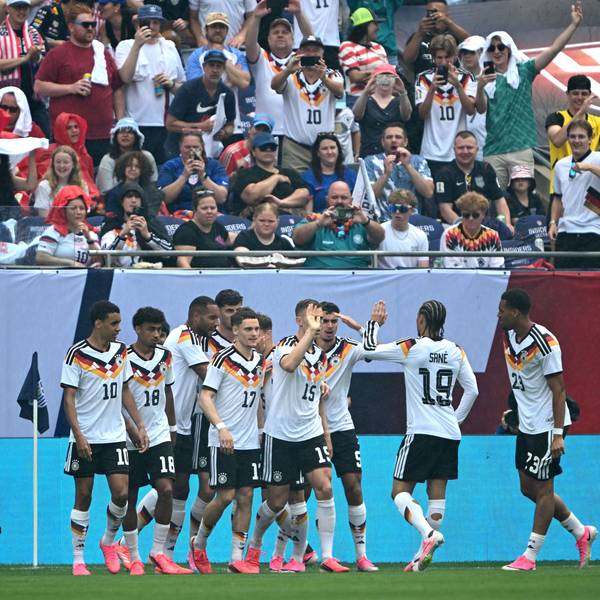 Deutschlands Spieler bejubeln das 1:0 gegen die USA.