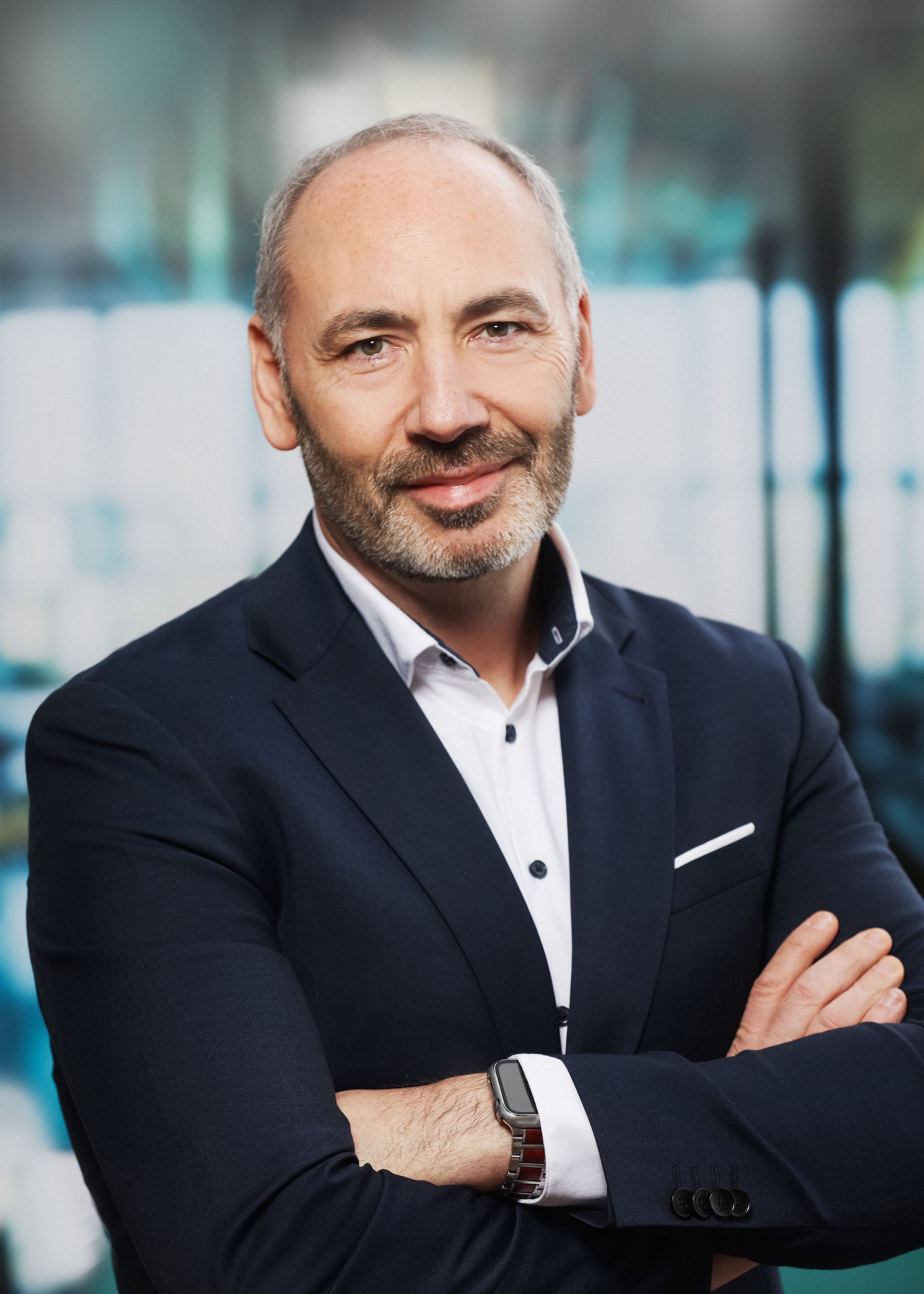 Das Foto zeigt Prof. Michael Schwertel