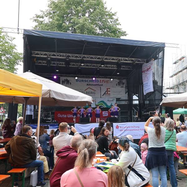 Das Burscheider Altstadtfest im Juni 2026