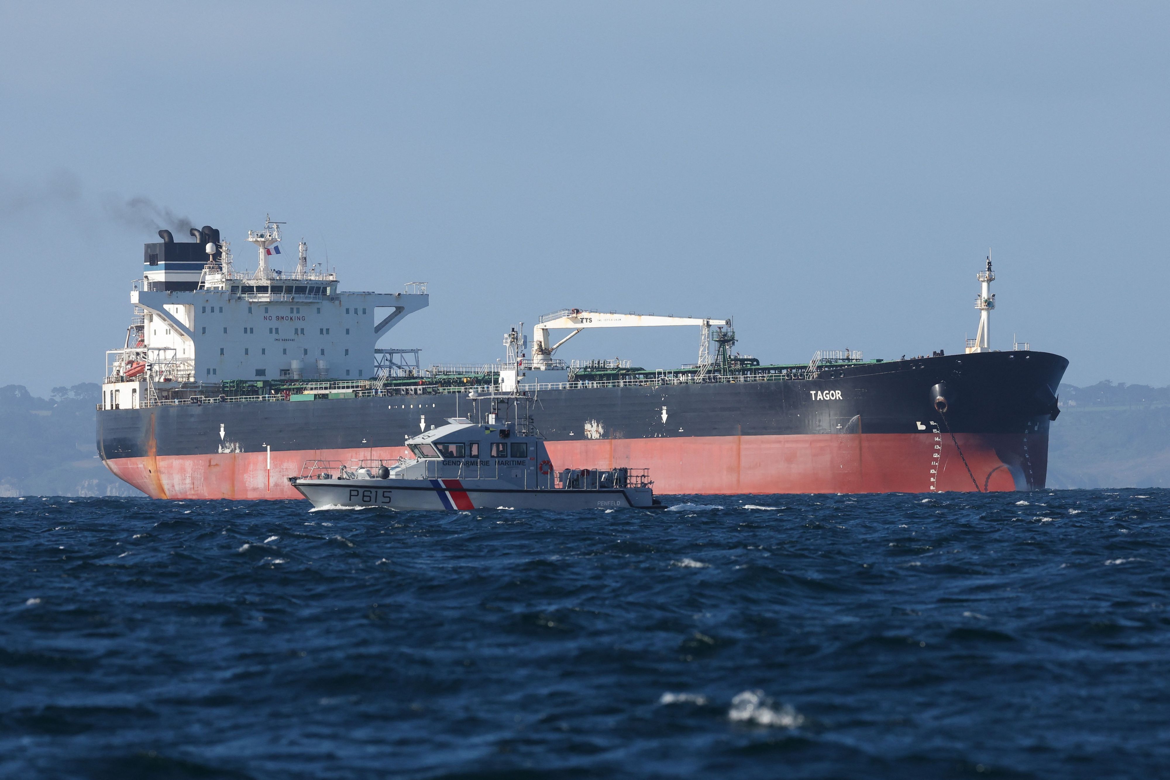 Ein Schiff der französischen Marine hat erst vor zwei Wochen den russischen Öltanker „Tagor“ geentert, der im Verdacht steht, unter falscher kamerunischer Flagge zu fahren. (Archivbild)