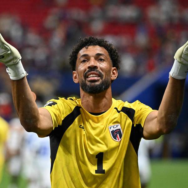 Vozinha ist völlig aufgelöst nach dem Spiel seiner kapverdischen Mannschaft gegen Spanien.