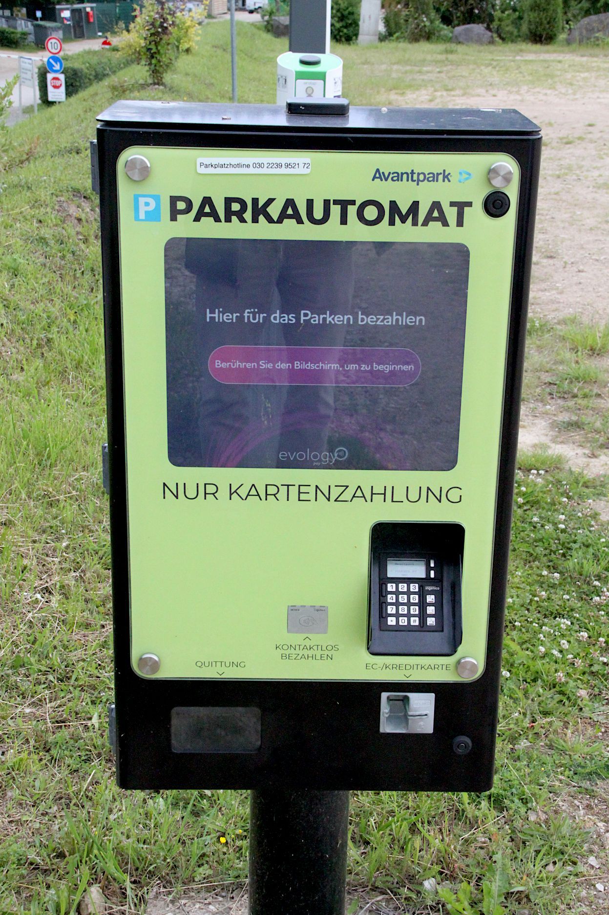Parkautomat am Freilinger See.