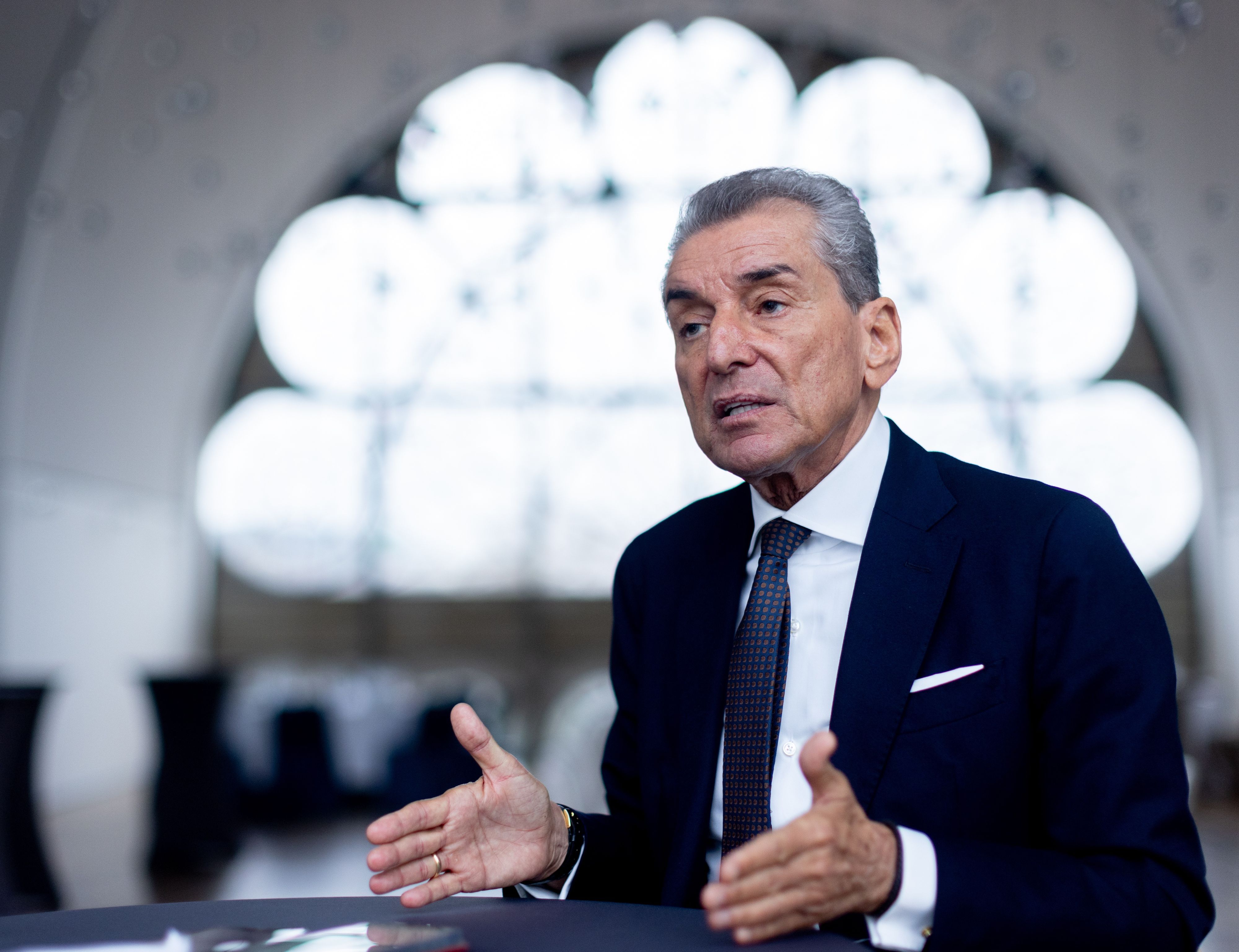 Michel Friedman, deutsch-französischer Publizist, Talkmaster, Jurist, Philosoph und ehemaliger Politiker, in der Flora Köln.