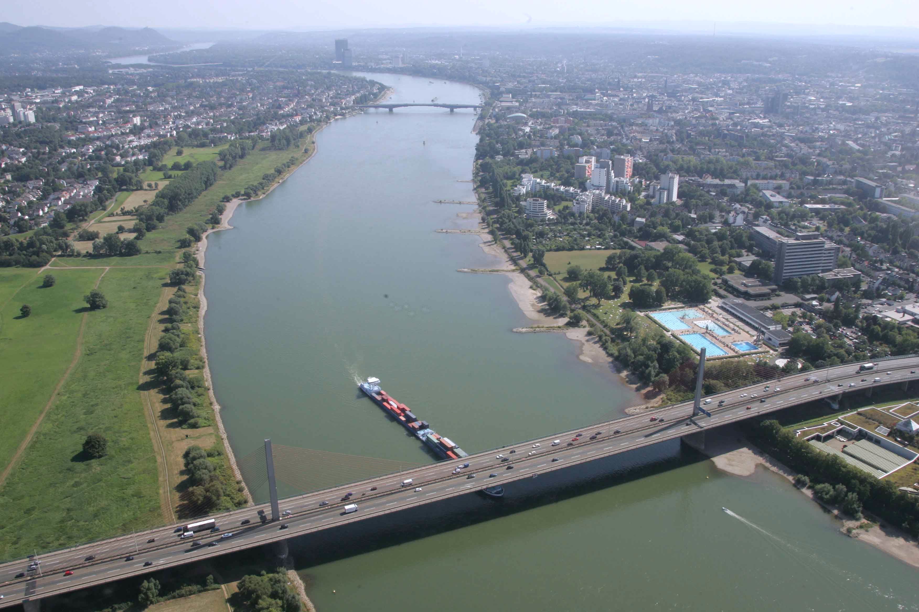 Autoverkehr wird es auf der Bonner Nordbrücke auf absehbare Zeit nicht mehr geben. Die am 3. Juni überraschend verhängte Sperrung wird zum Dauerzustand.