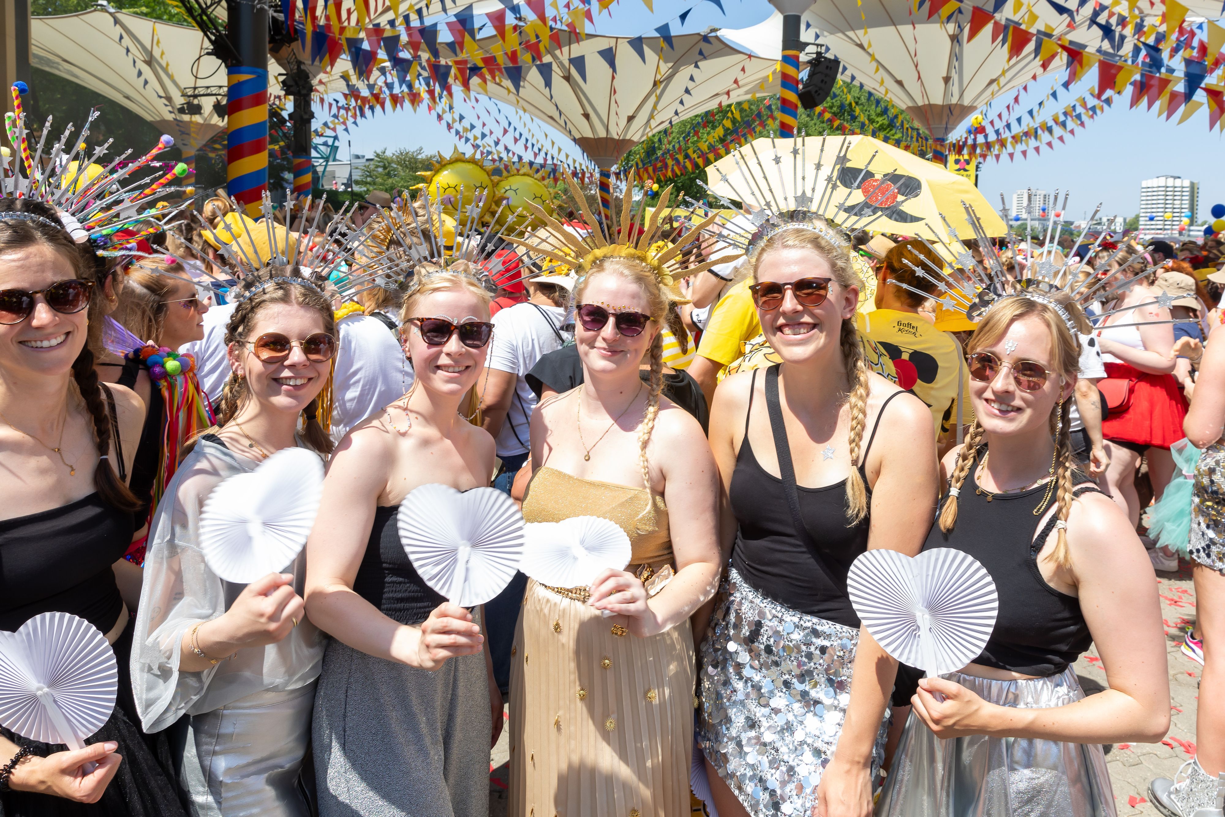 20.06.2026: Köln:Das seit mehr als 10 Jahren veranstaltete Sommerfestival „Jeck im Sunnesching“ findet dieses Jahr im Tanzbrunnen statt. Foto: Martina Goyert