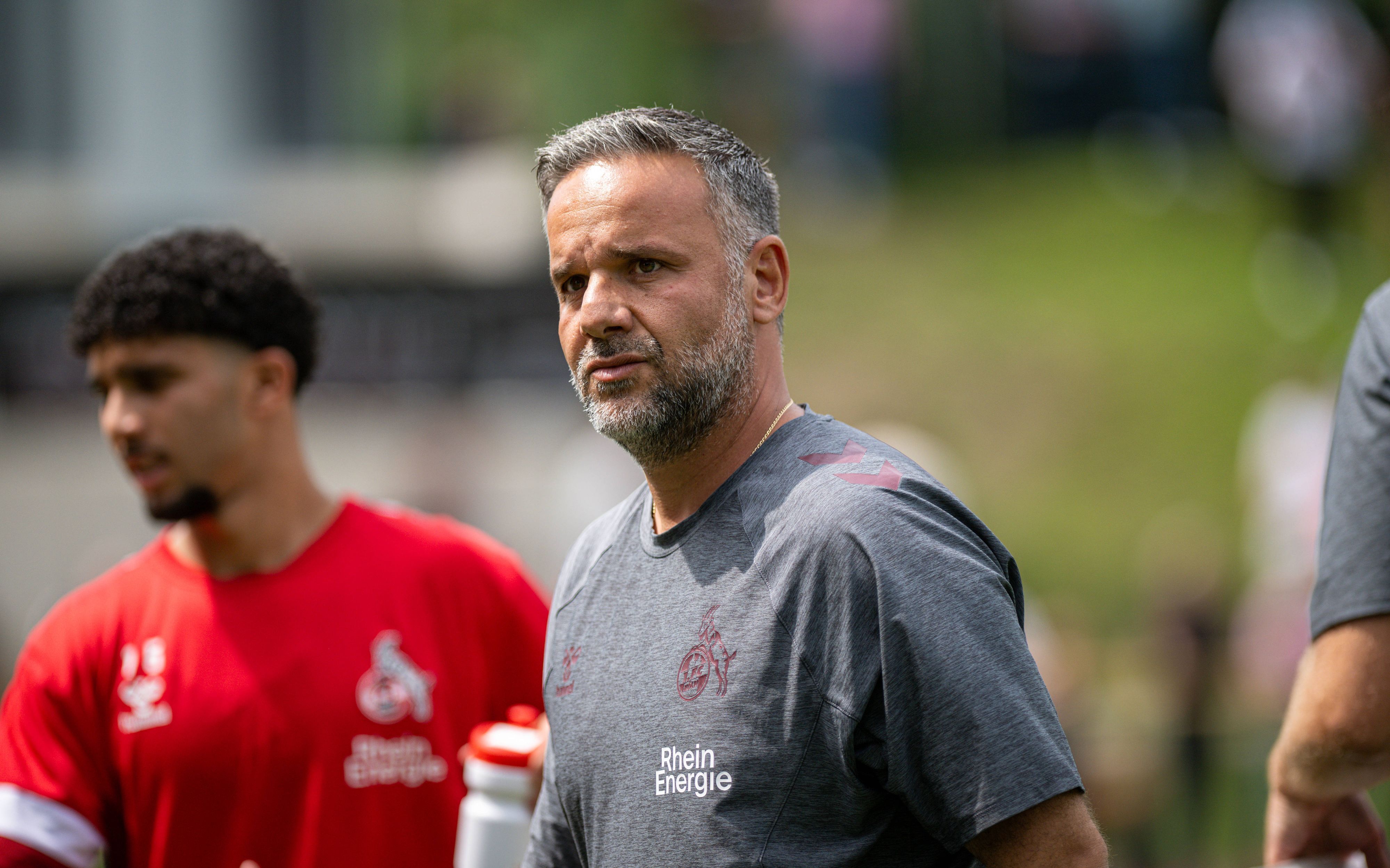Evangelos Sbonias kurz vor dem Spiel zwischen der FC-U21 und dem 1. FC Bochholt.