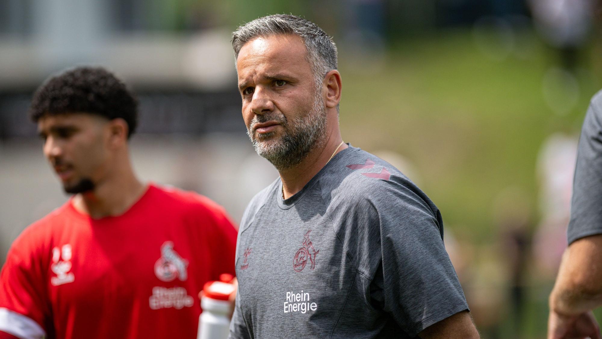 Evangelos Sbonias kurz vor dem Spiel zwischen der FC-U21 und dem 1. FC Bochholt.