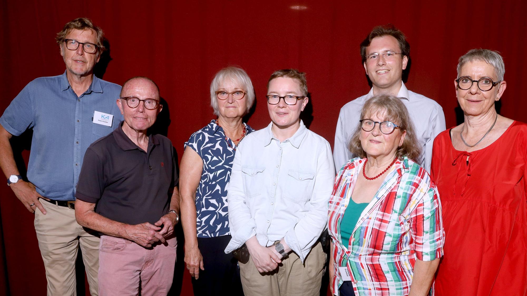 Engagieren sich im Katholikenausschuss Köln (v.l.): Peter Krücker, Ernst-Albert Cramer, Cordula von der Stein, Yvonne Reuter, Georg Dietlein, Elisabeth Grumfeld und Monika Kleine.