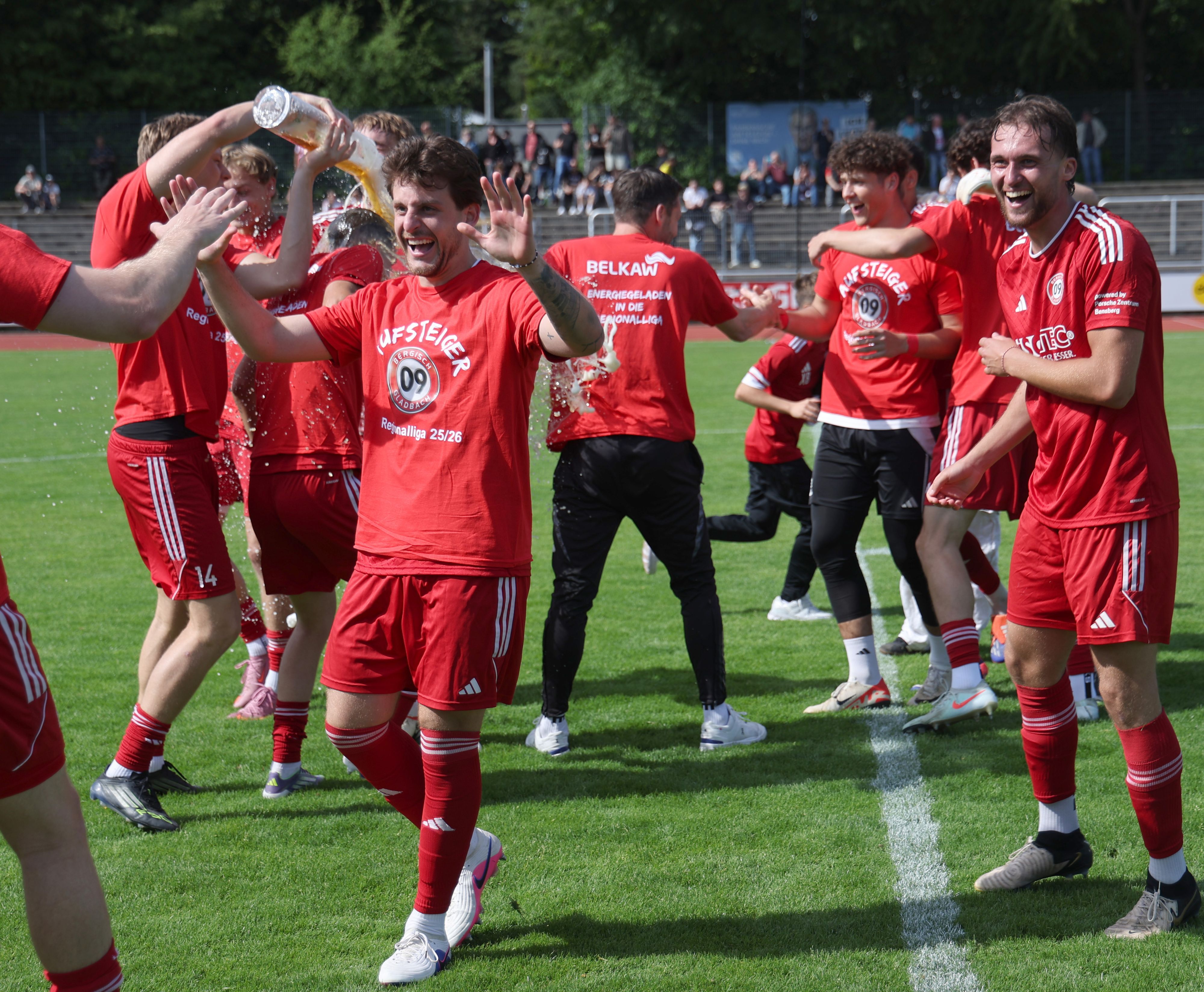 Jubelszenen im Stadion