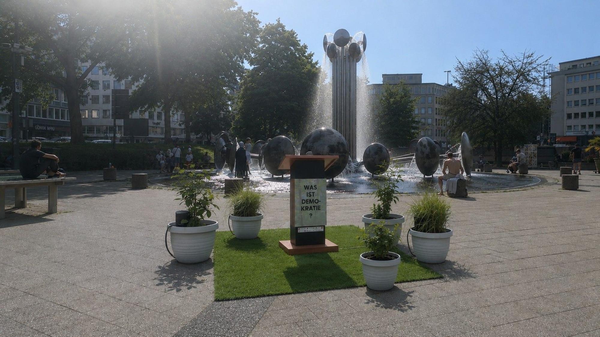 09.08.2024
Köln:
Brunnen am Ebertplatz
Die Wasserkinetische Plastik ist ein Kunstwerk des deutschen Künstlers und Metallbildhauers Wolfgang Göddertz. Die Brunnenplastik steht in Köln auf dem Ebertplatz und ist ein großer begehbarer Brunnen in Edelstahl.
Foto: Martina Goyert