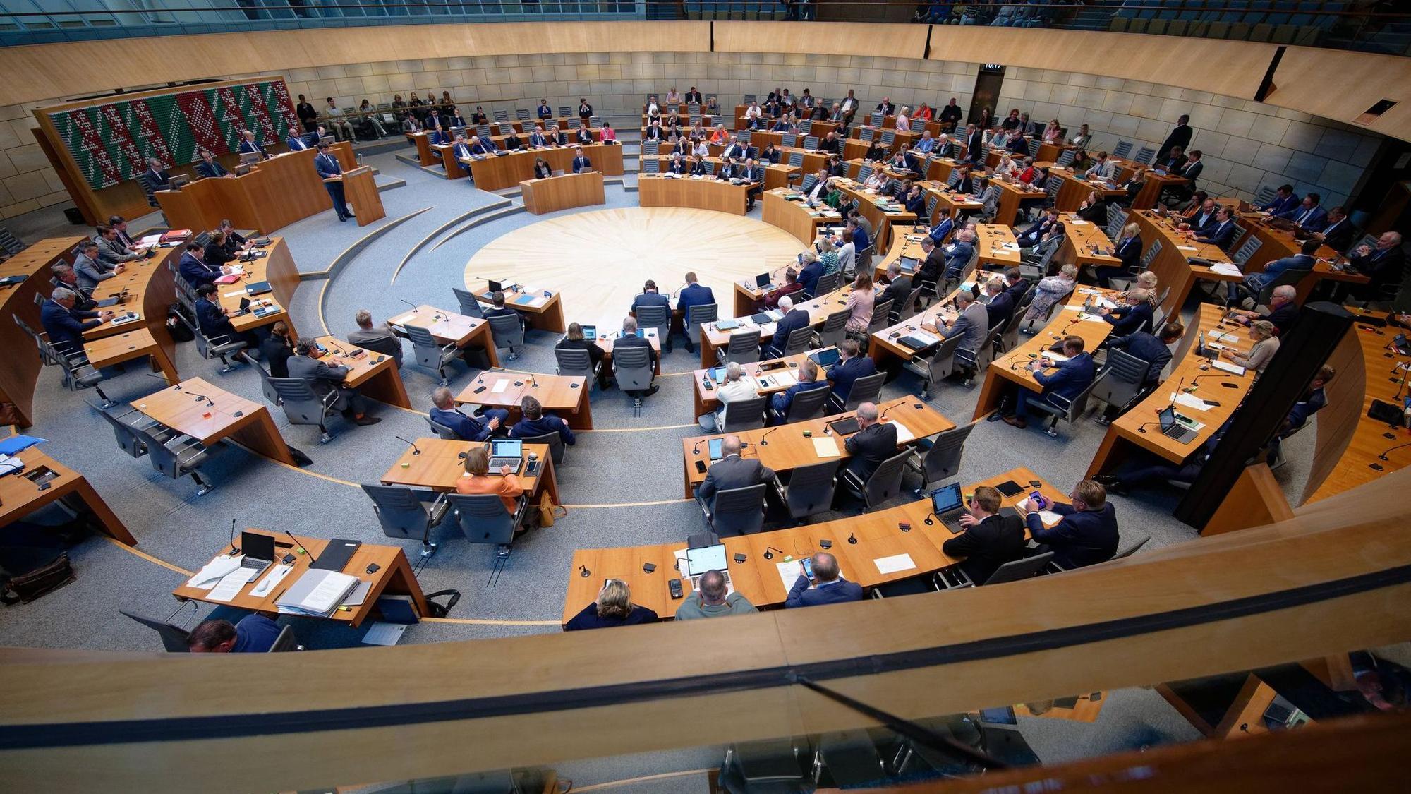 Im Frühjahr 2027 wird in NRW ein neuer Landtag gewählt. (Archivbild)