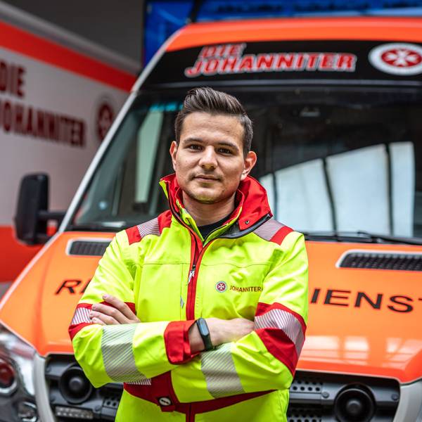 Kölner Rettungssanitäter Luis Teichmann war bei der Hitze auch im Einsatz (Archivfoto).