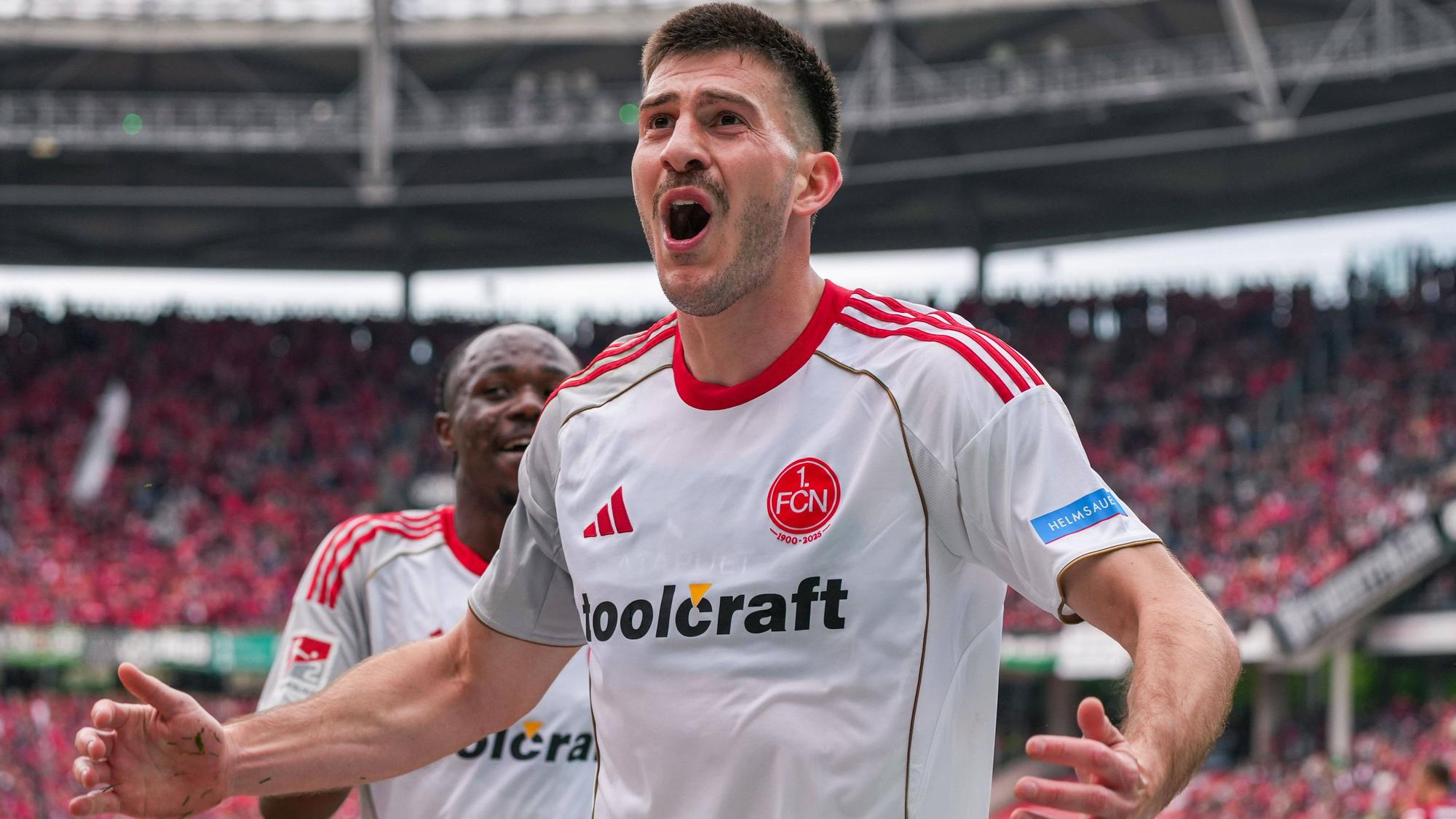 Luka Lochoshvili spielte in der vergangenen Saison noch für Nürnberg.
