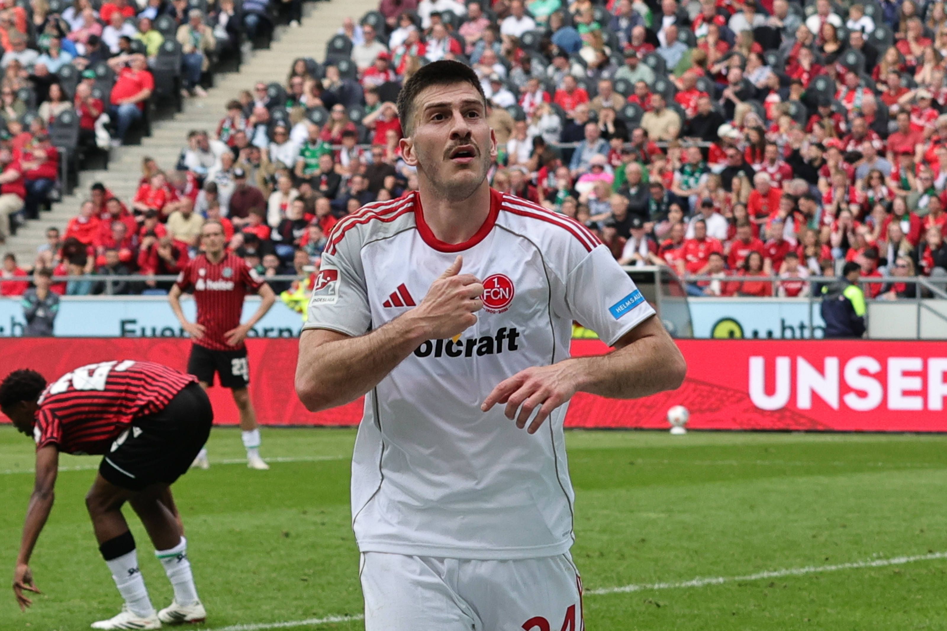 Luka Lochoshvili lief in der vergangenen Saison für den 1. FC Nürnberg auf.