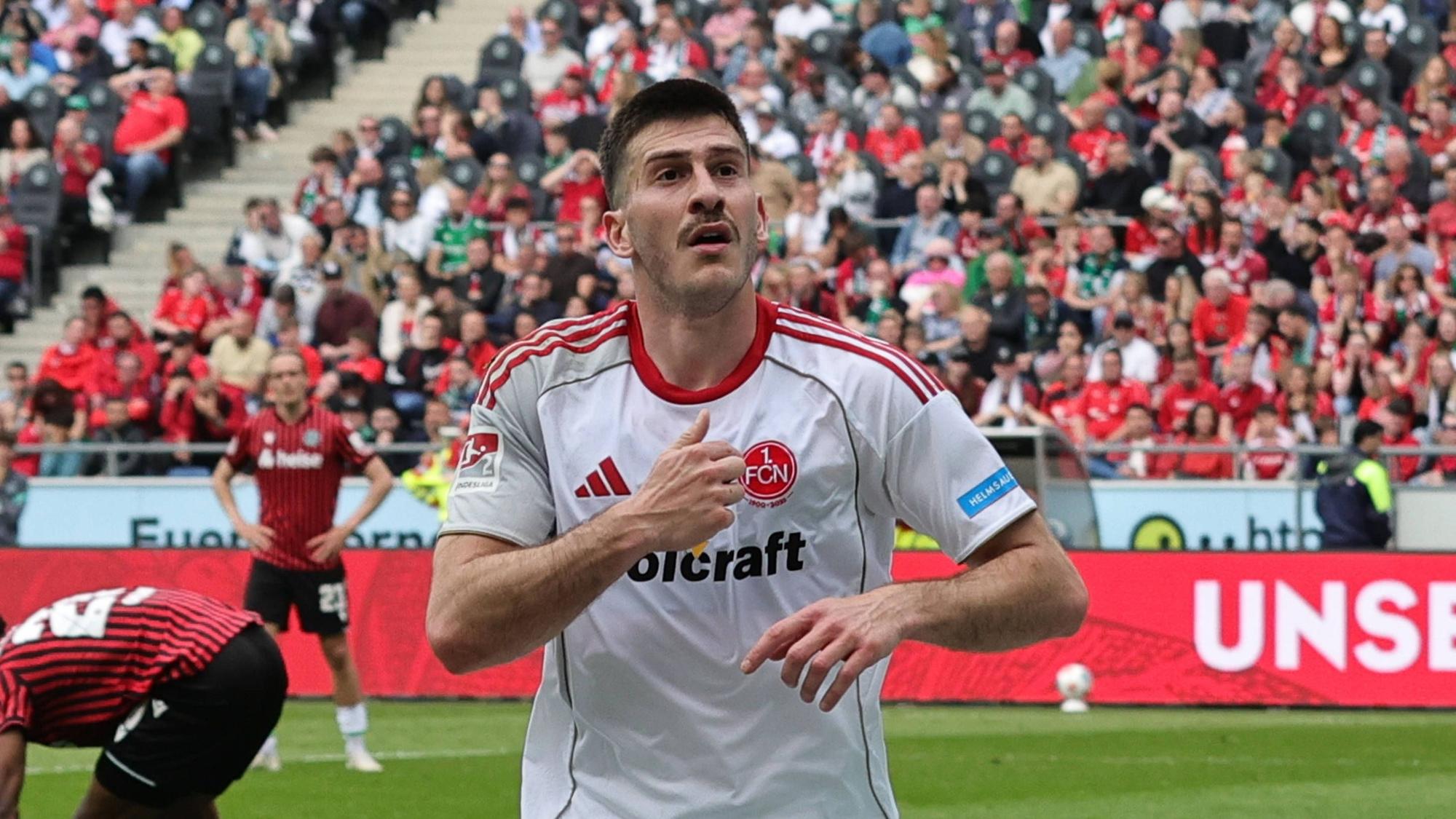 Luka Lochoshvili lief in der vergangenen Saison für den 1. FC Nürnberg auf.