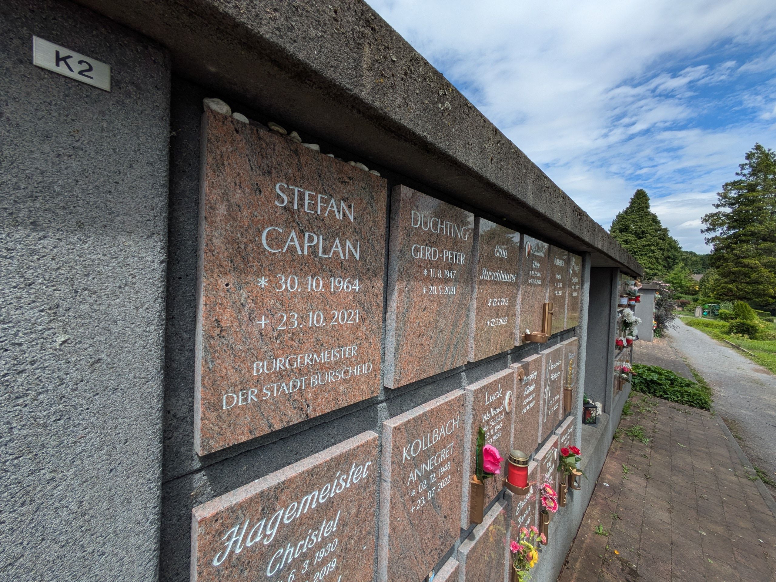 Das Grab von Stefan Caplan im Kolumbarium des Friedhofs Burscheid