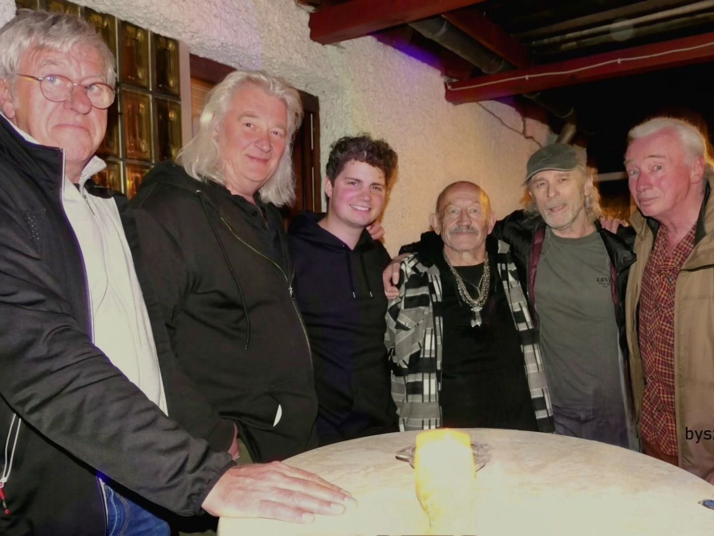 Wolfgang Petry mit der Band von Jürgen Zeltinger.