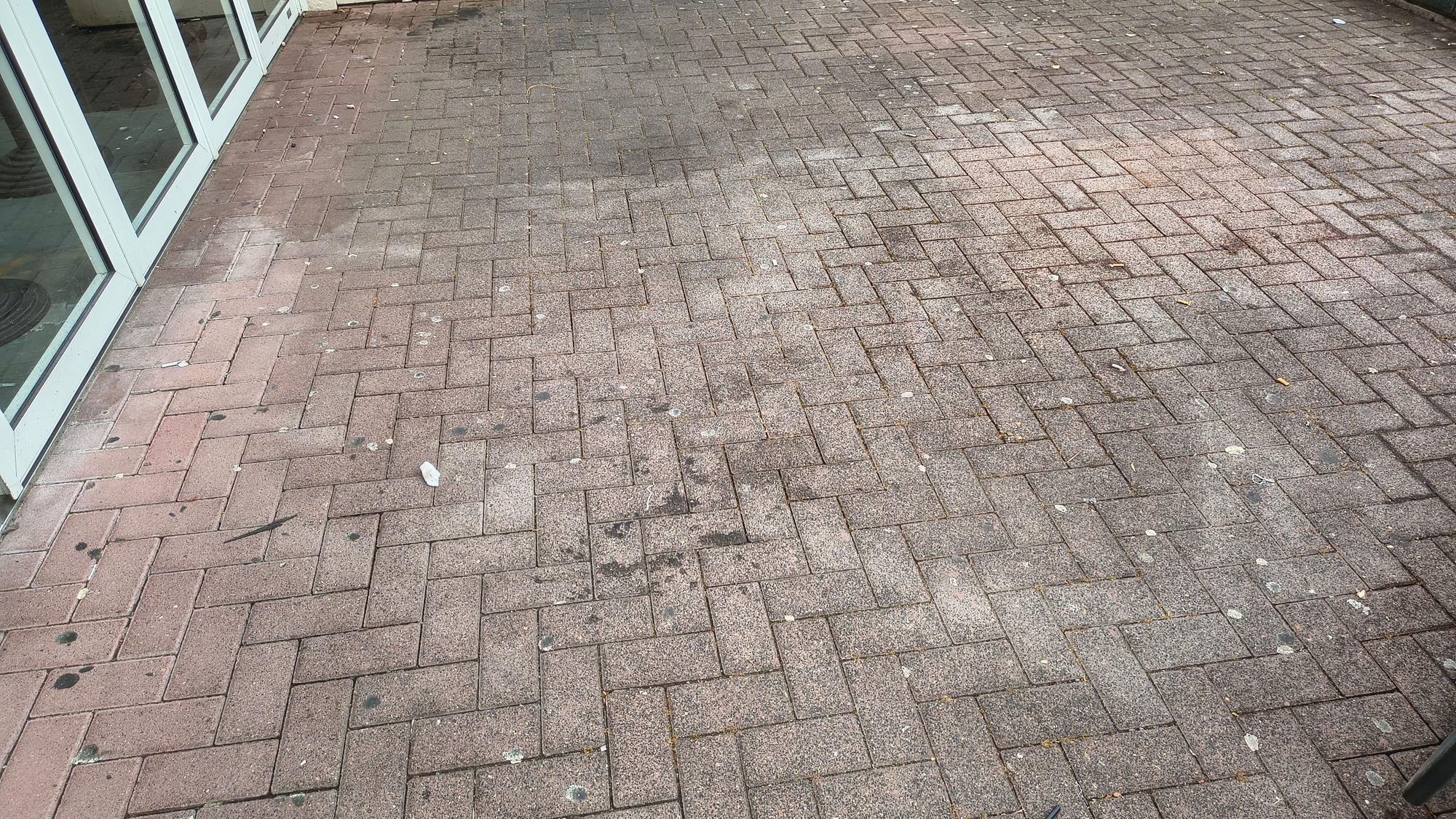 Das Impi in Köln-Ehrenfeld am Montagmorgen. Es wurde ordentlich der Boden geschrubbt, um den Gestank zu beseitigen.
