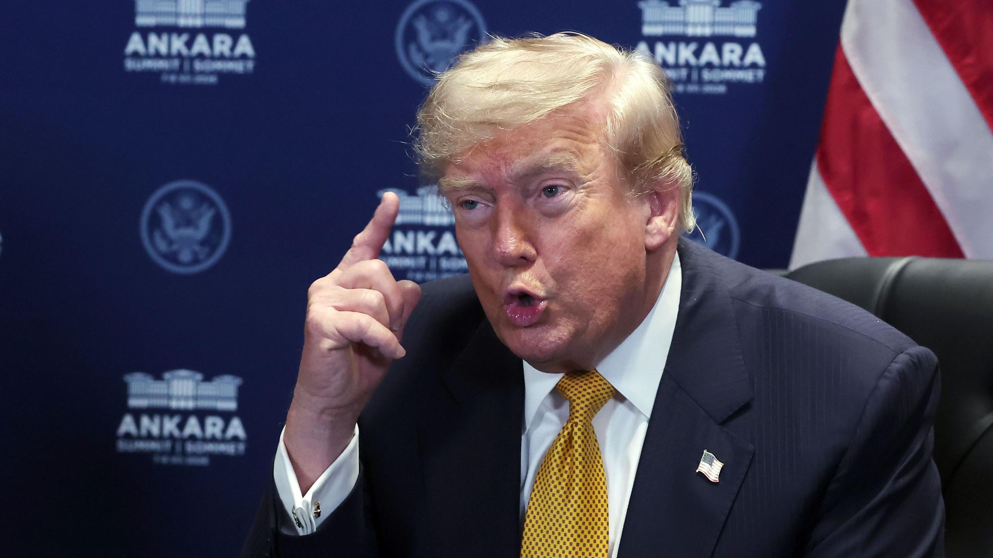 Ankara: US-Präsident Donald Trump spricht während eines Treffens mit Nato-Generalsekretär Rutte.
