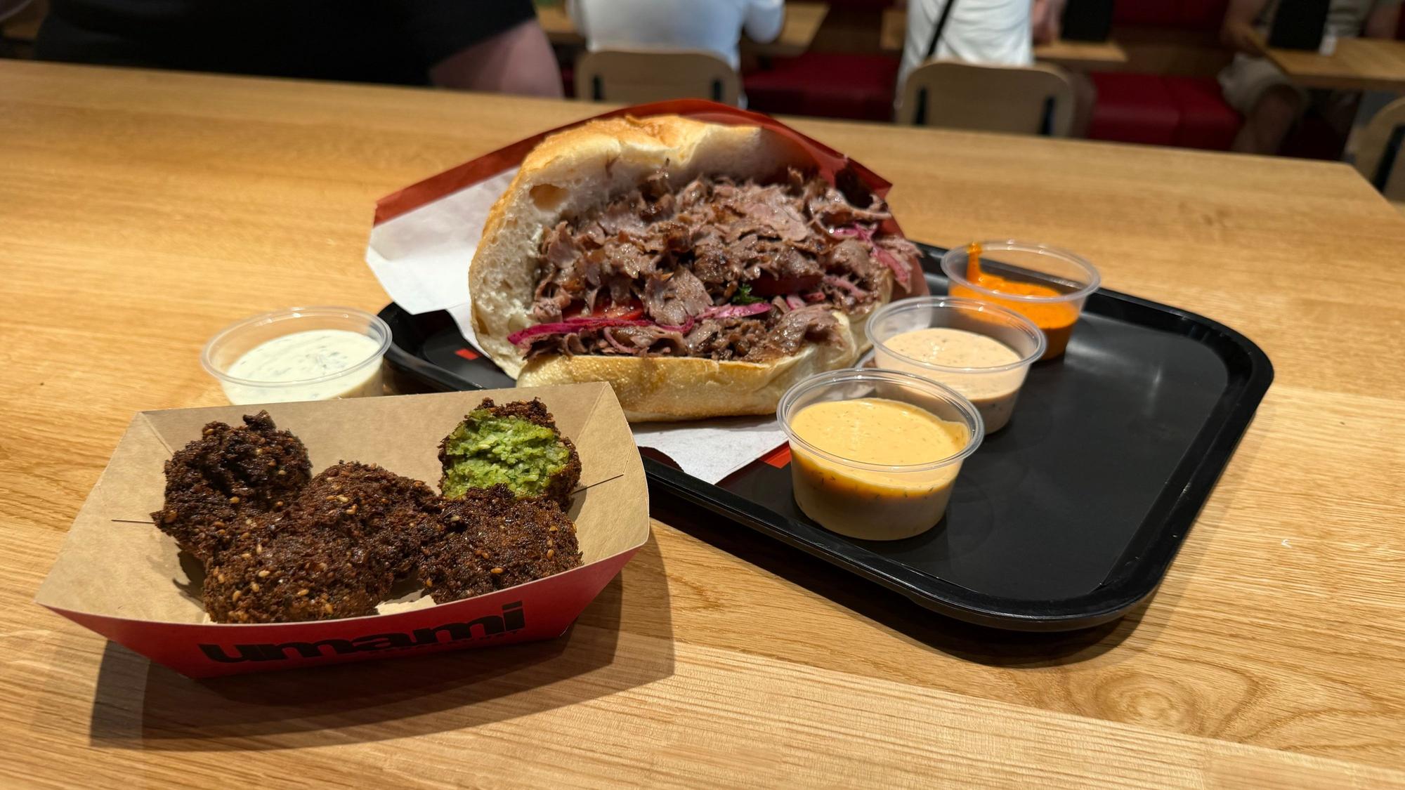 Döner und Falafel von Umami Kebabkunst