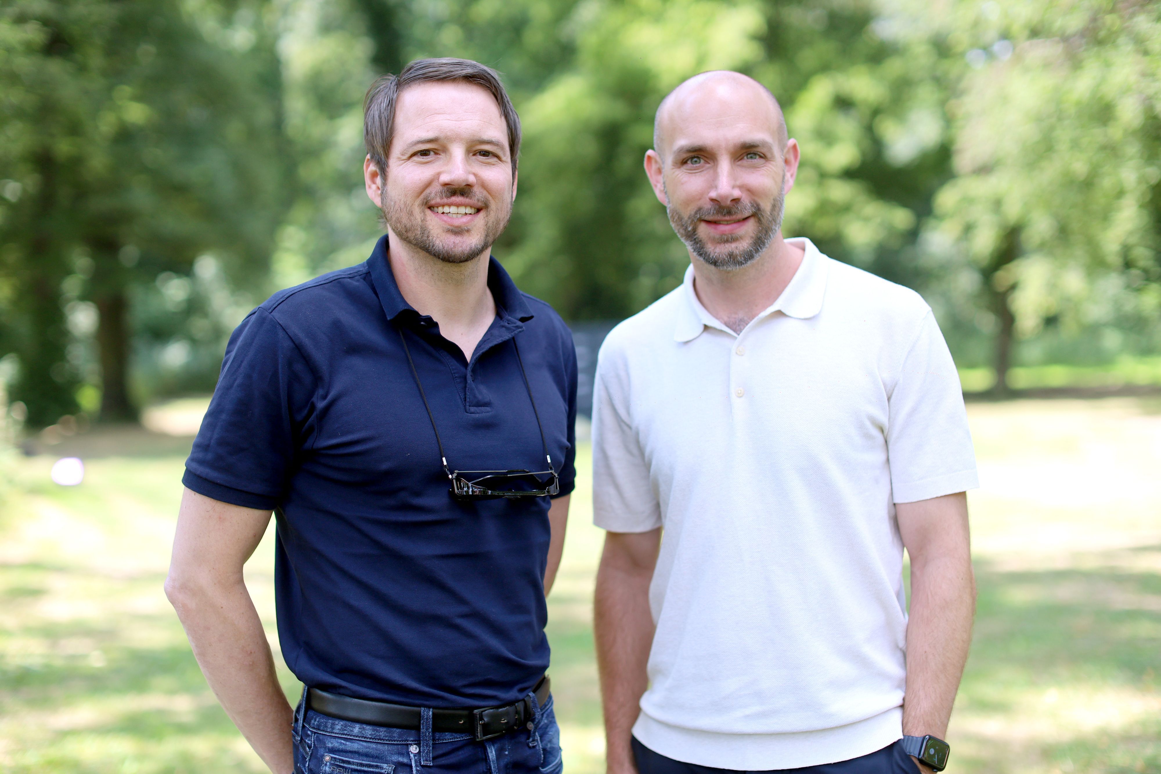 Daniel Guhl (Magenta TV/links) und Andreas Hartmann (Prime Video).