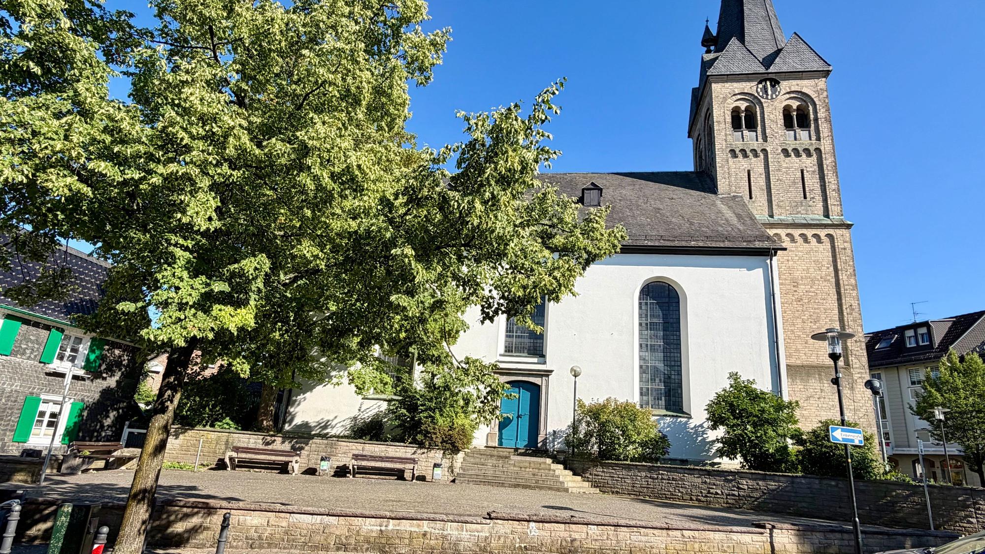 Die Kirchenkurve in Burscheid