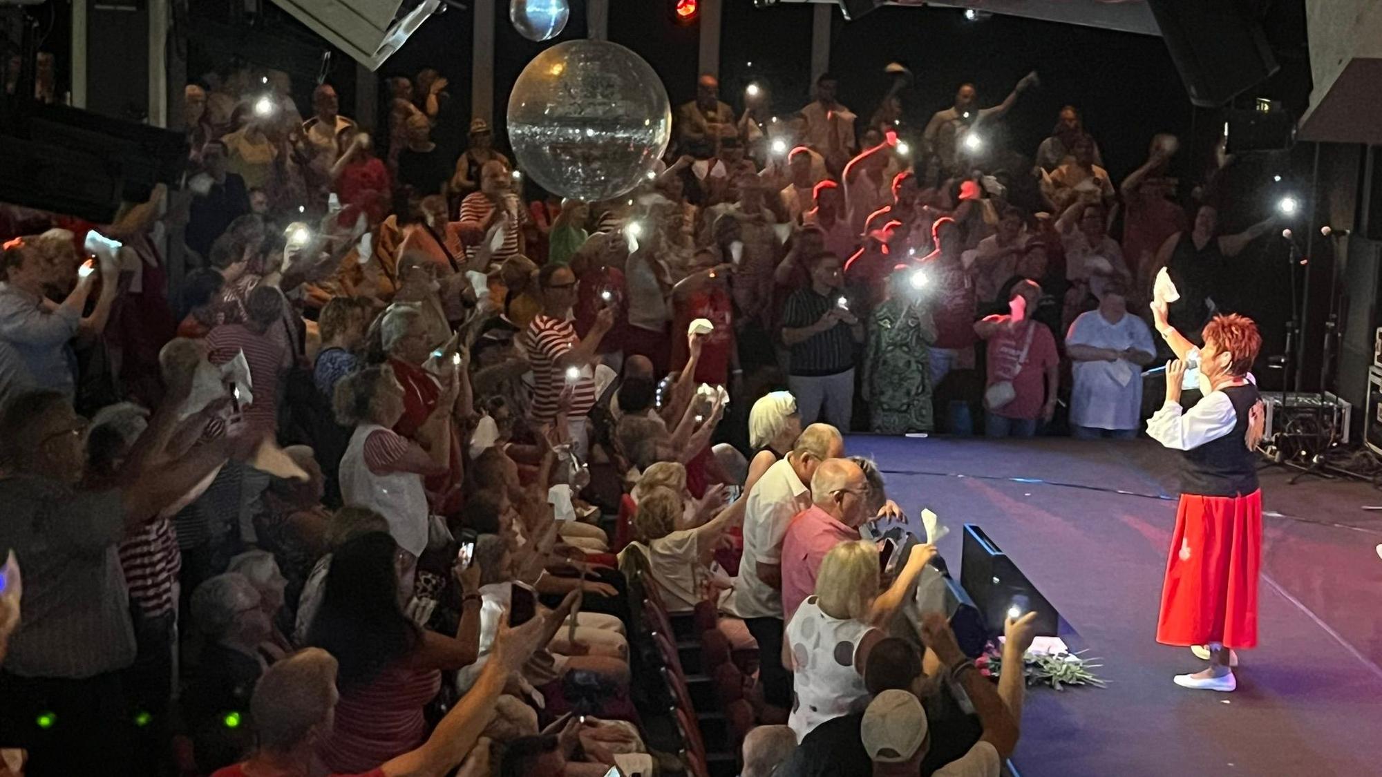Marita Köllner beim Konzert im Theater am Dom.