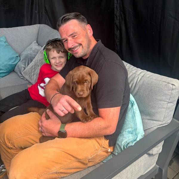 6.7.26
Henry mit seinem Vater Thorsten Esser und dem Labrador Keks.