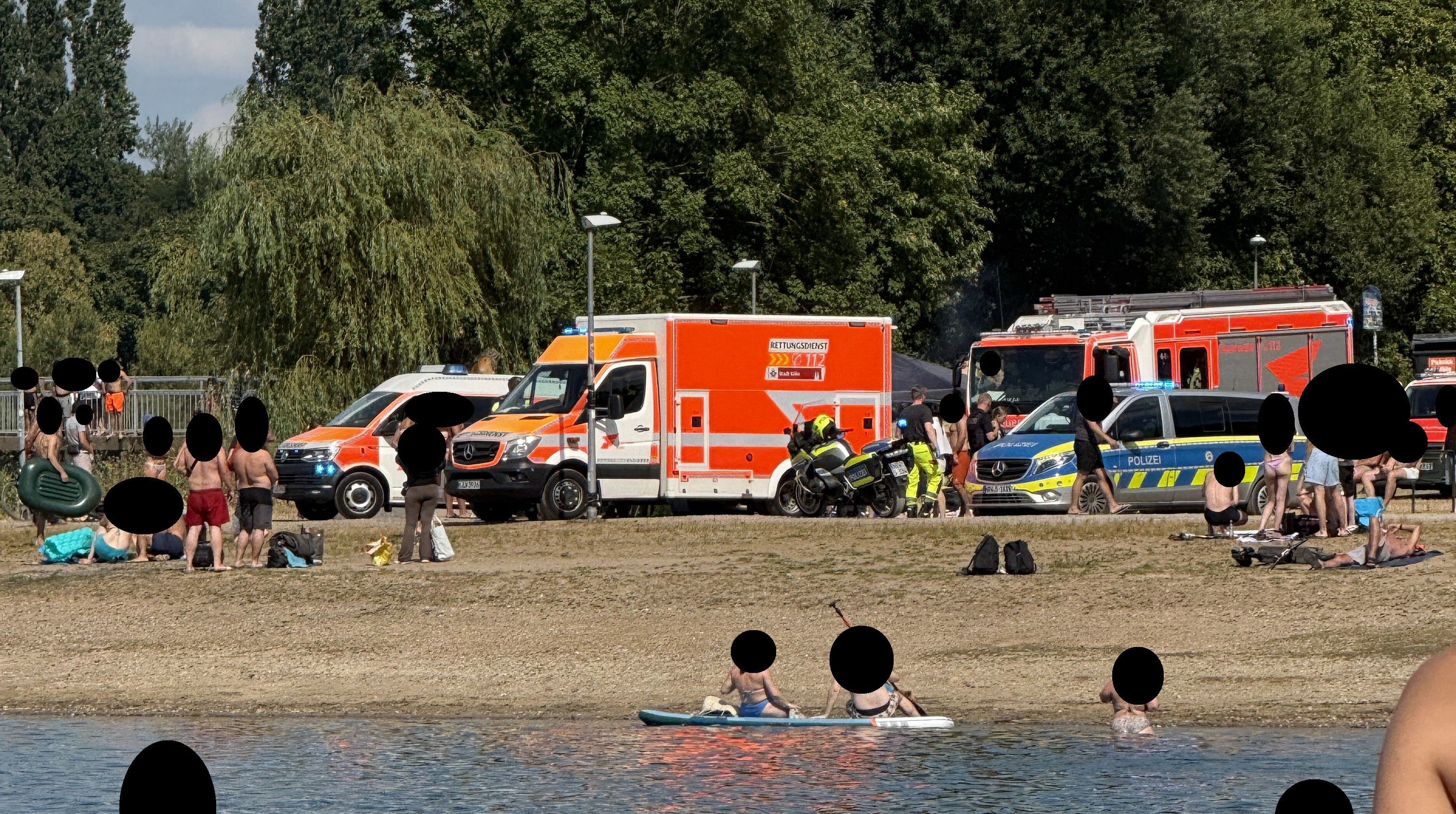 Einsatz am Fühlinger See. Zum Glück ging alles gut aus.